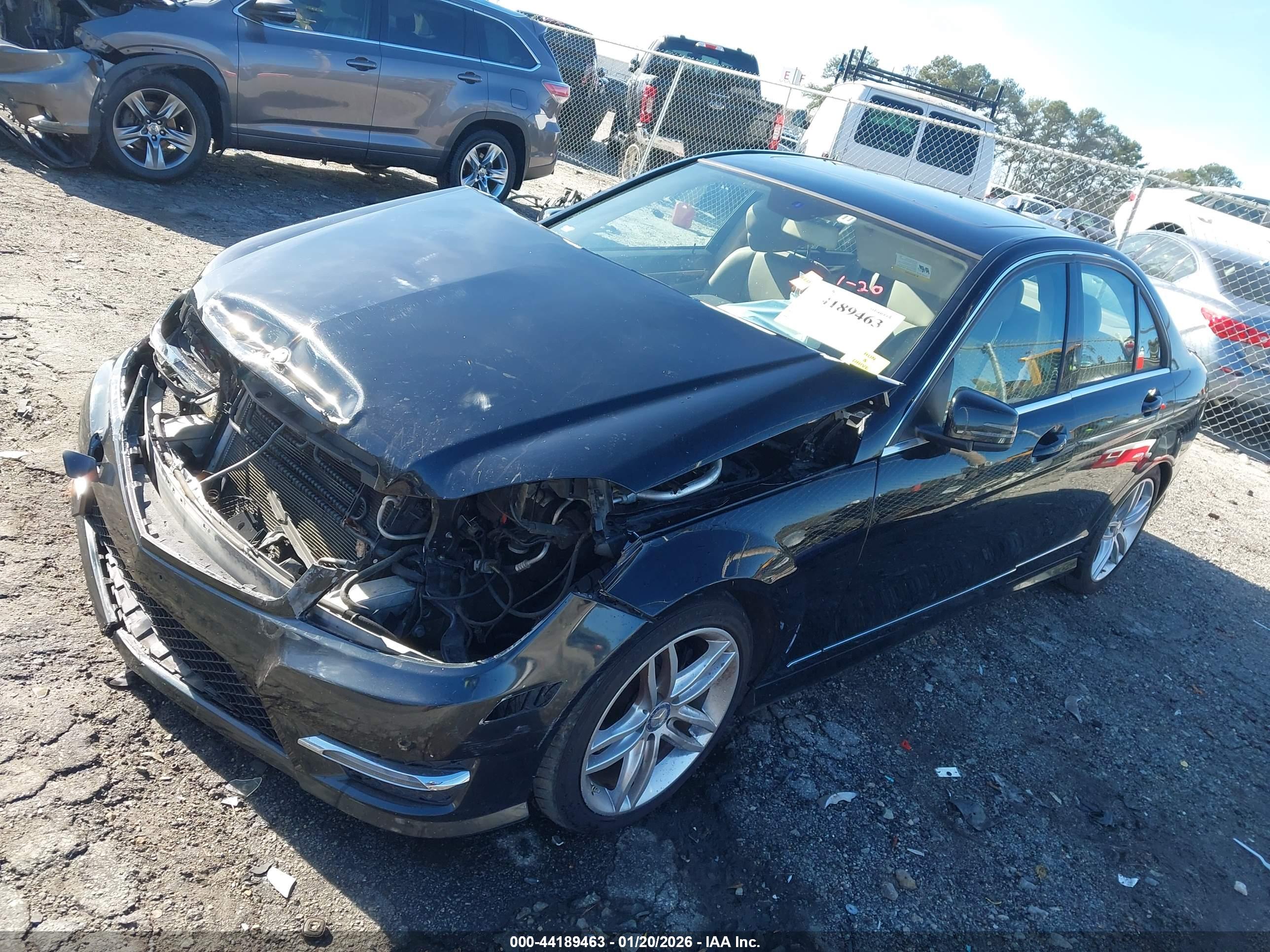 MERCEDES-BENZ C image 2