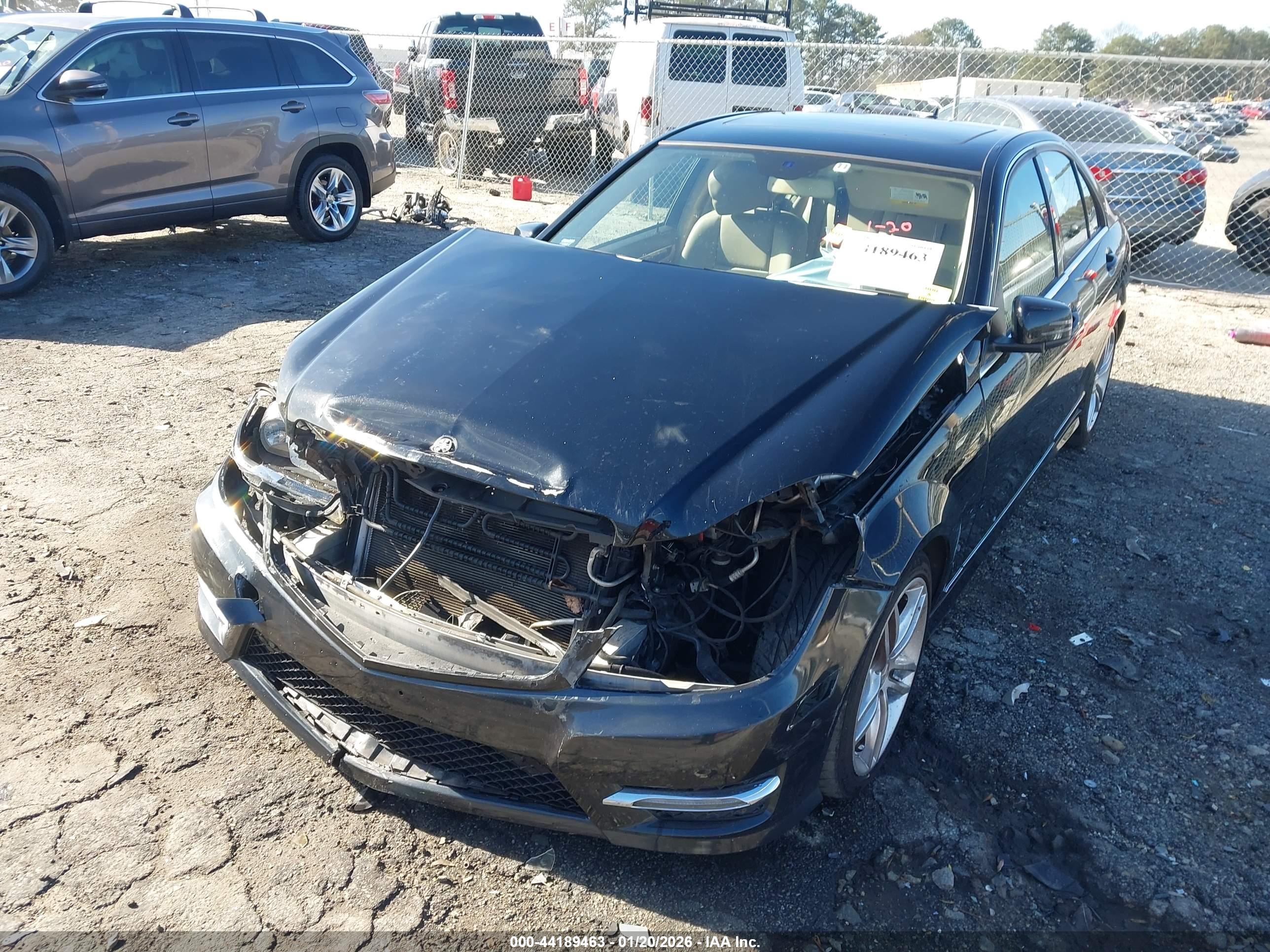 MERCEDES-BENZ C image 6