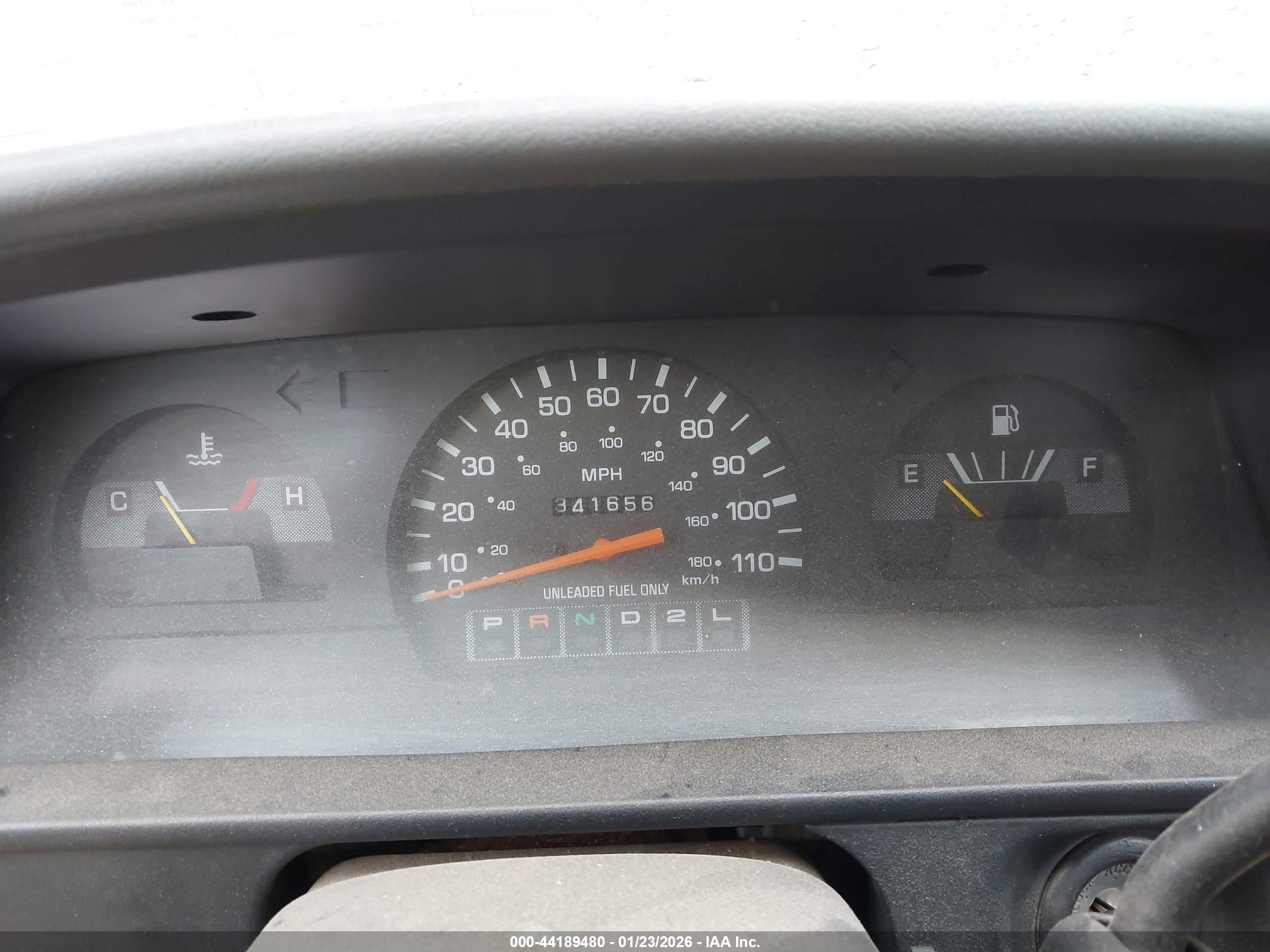 TOYOTA PICKUP image 7