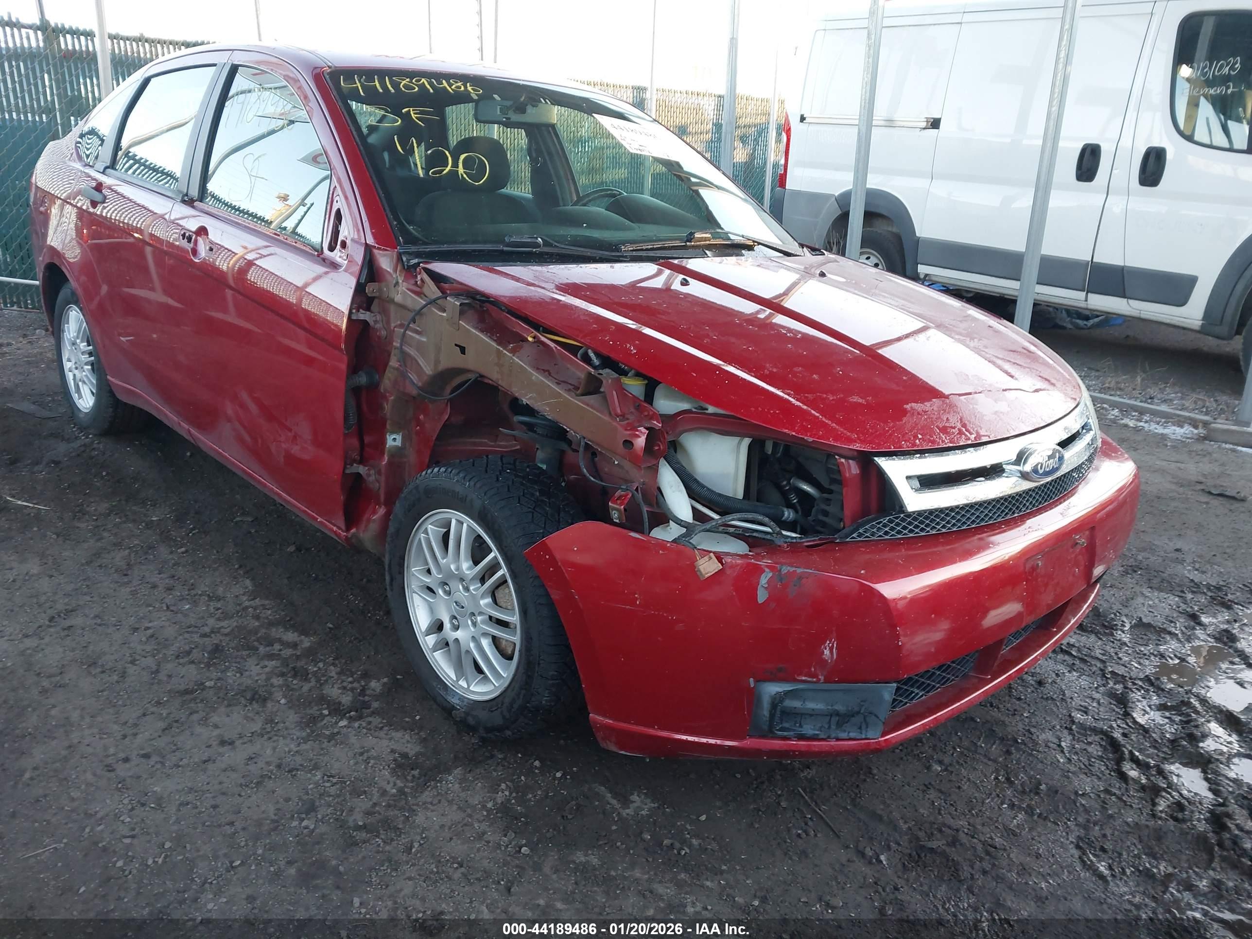 FORD FOCUS image 6