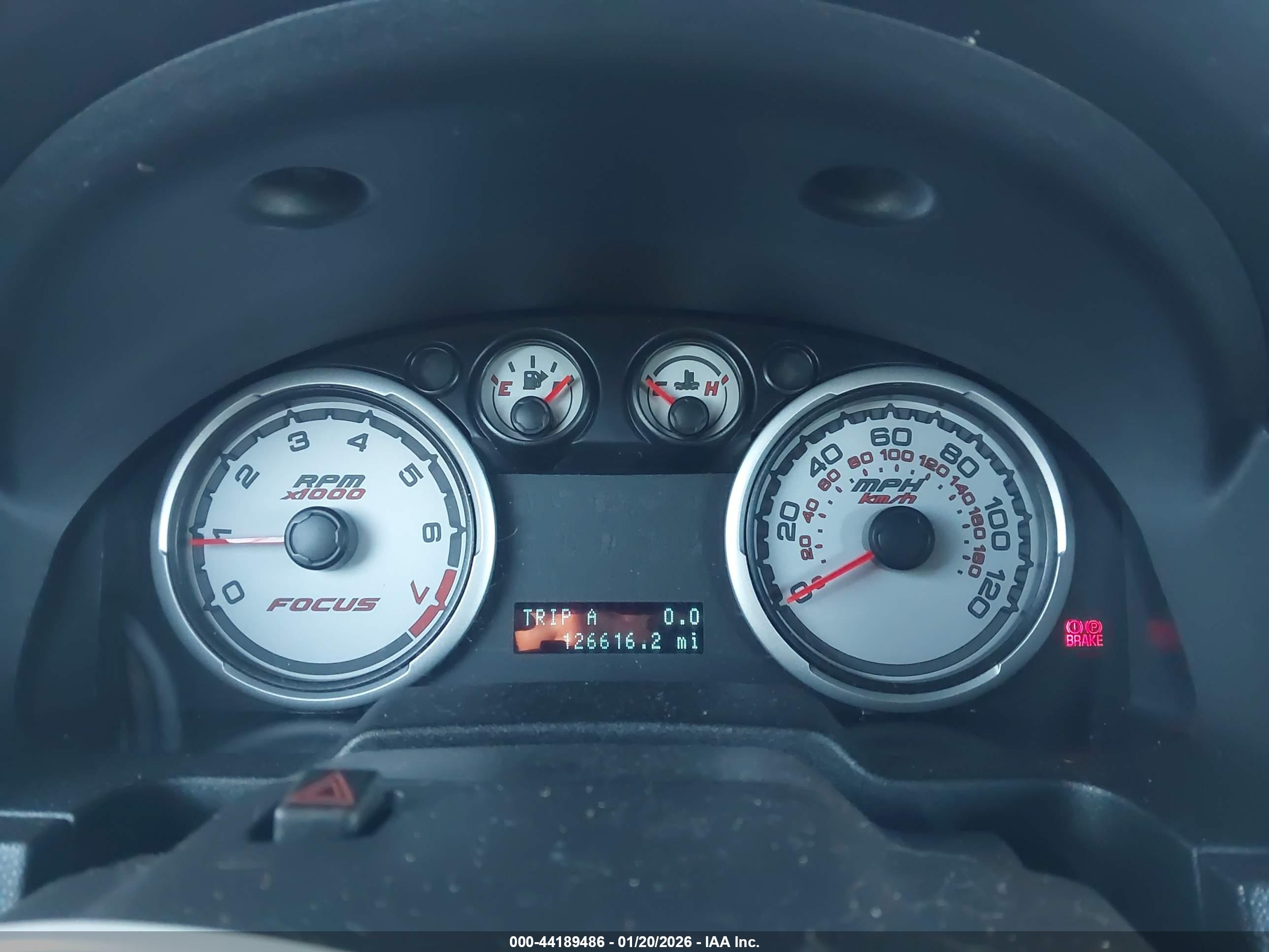 FORD FOCUS image 7