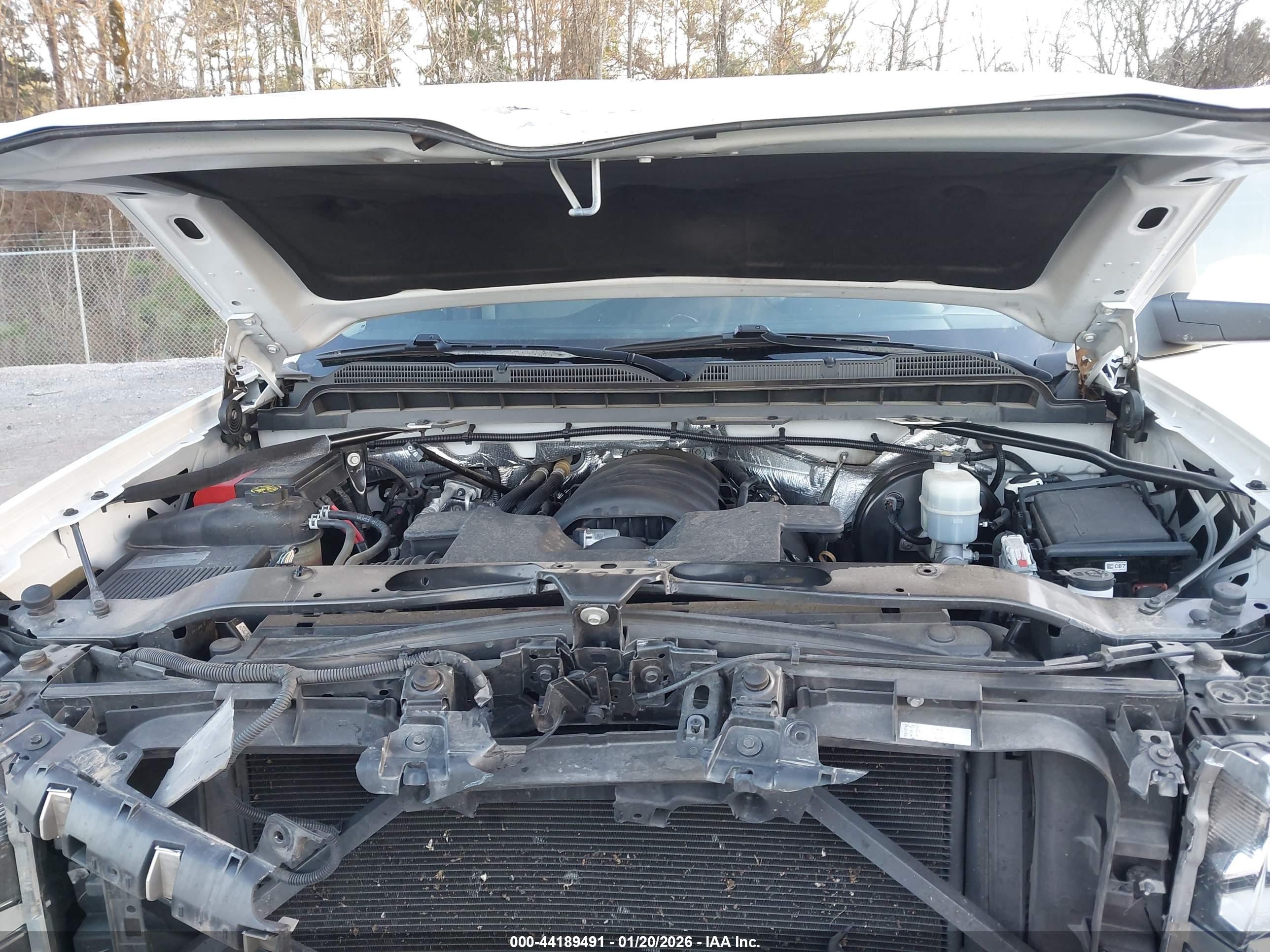 CHEVROLET SILVERADO image 10