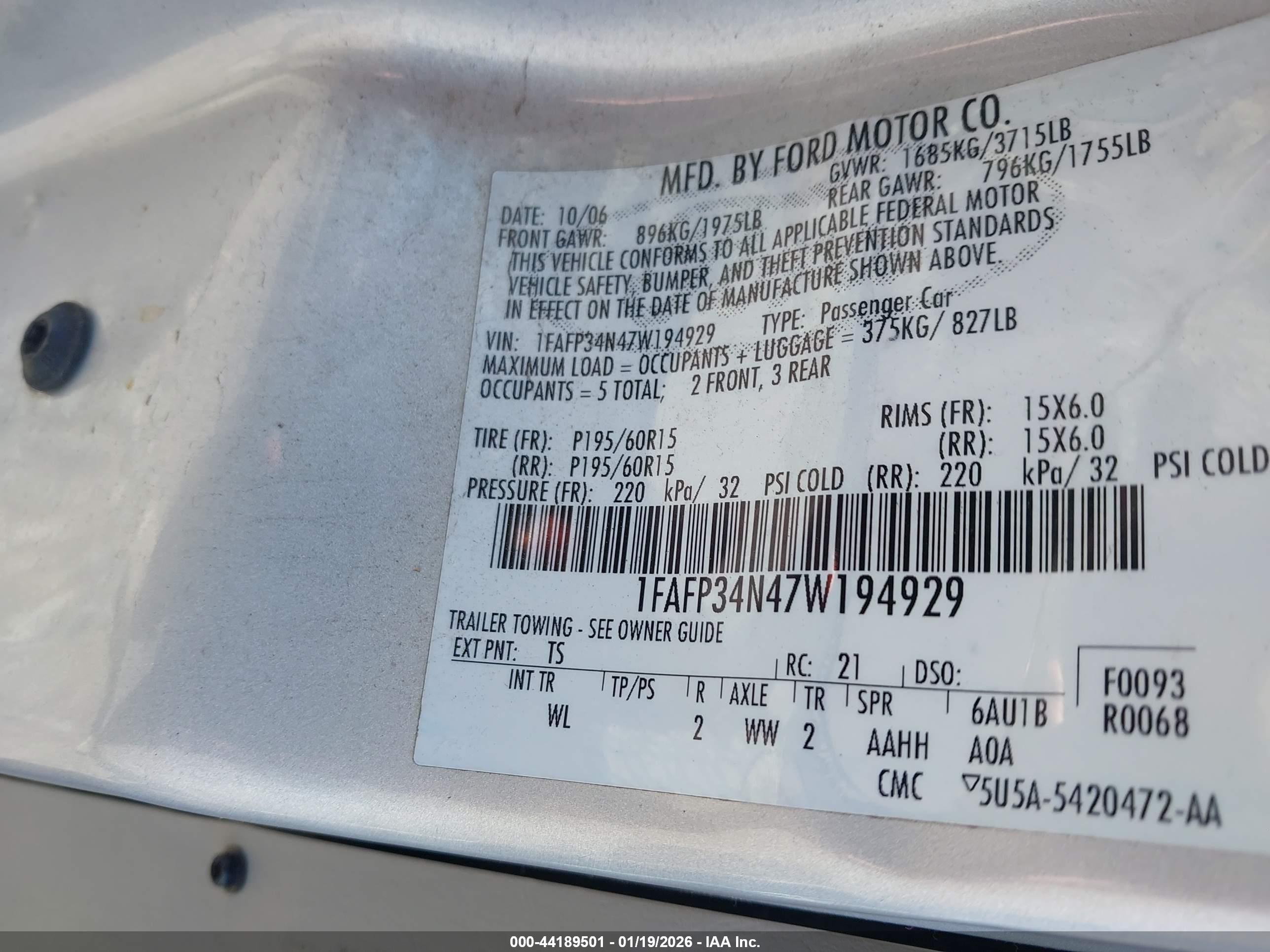 FORD FOCUS image 9