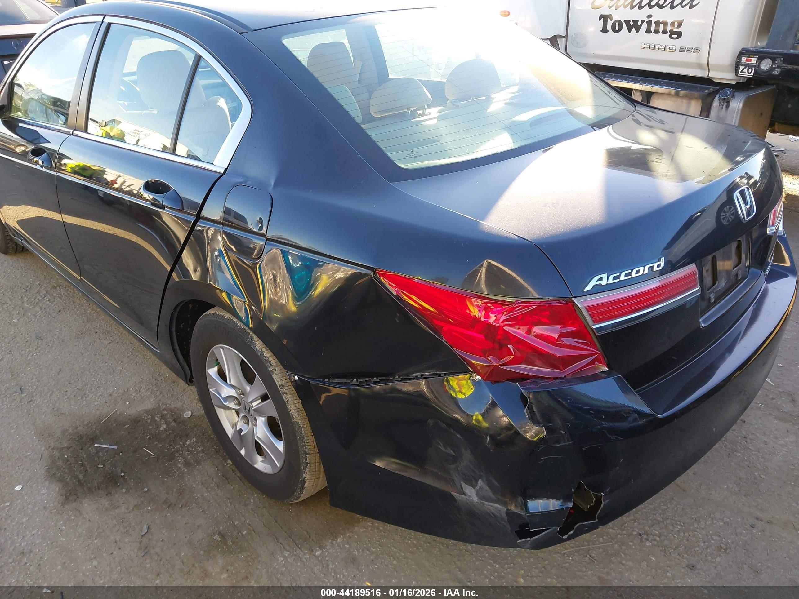 HONDA ACCORD image 6