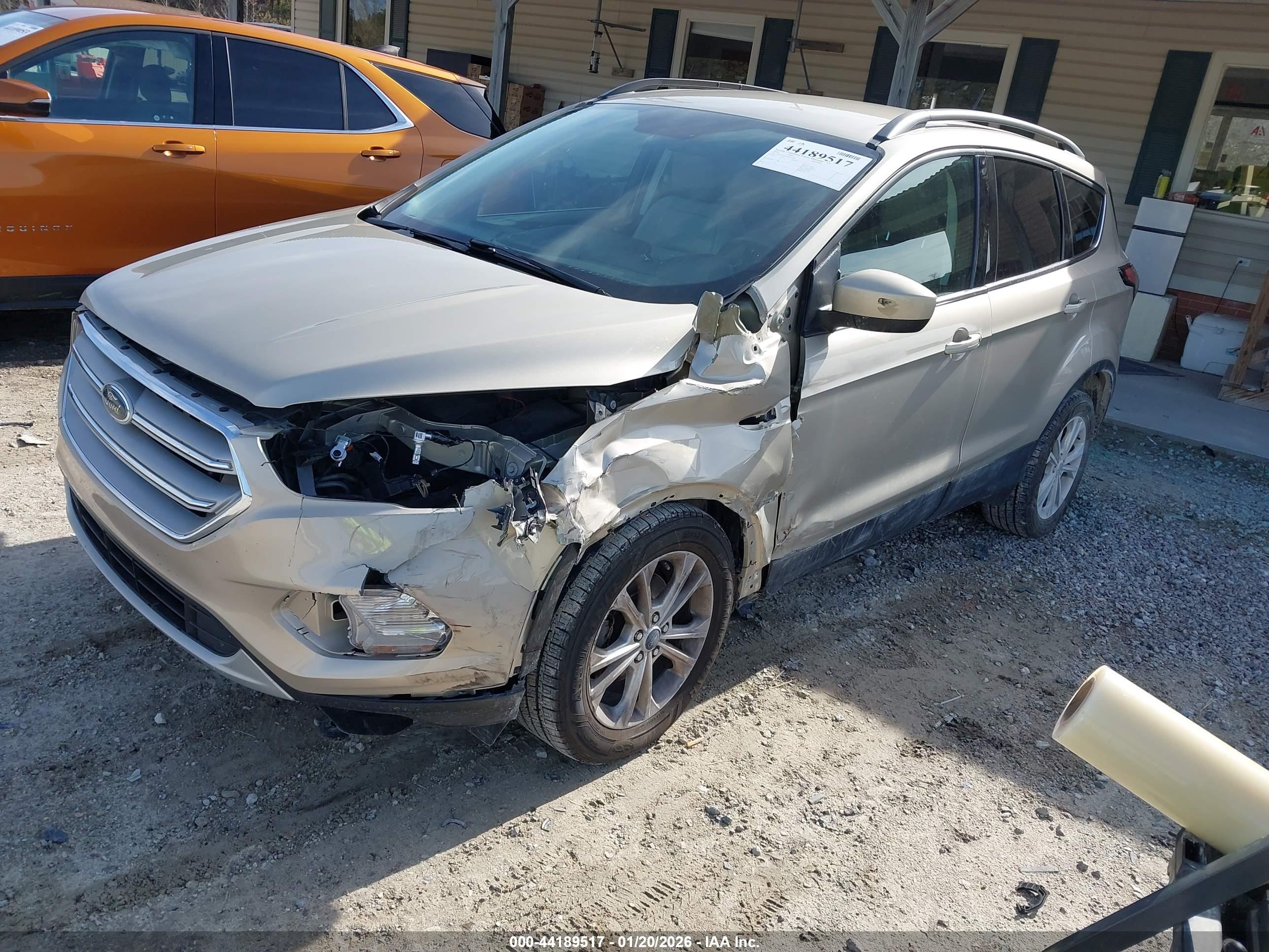FORD ESCAPE image 2