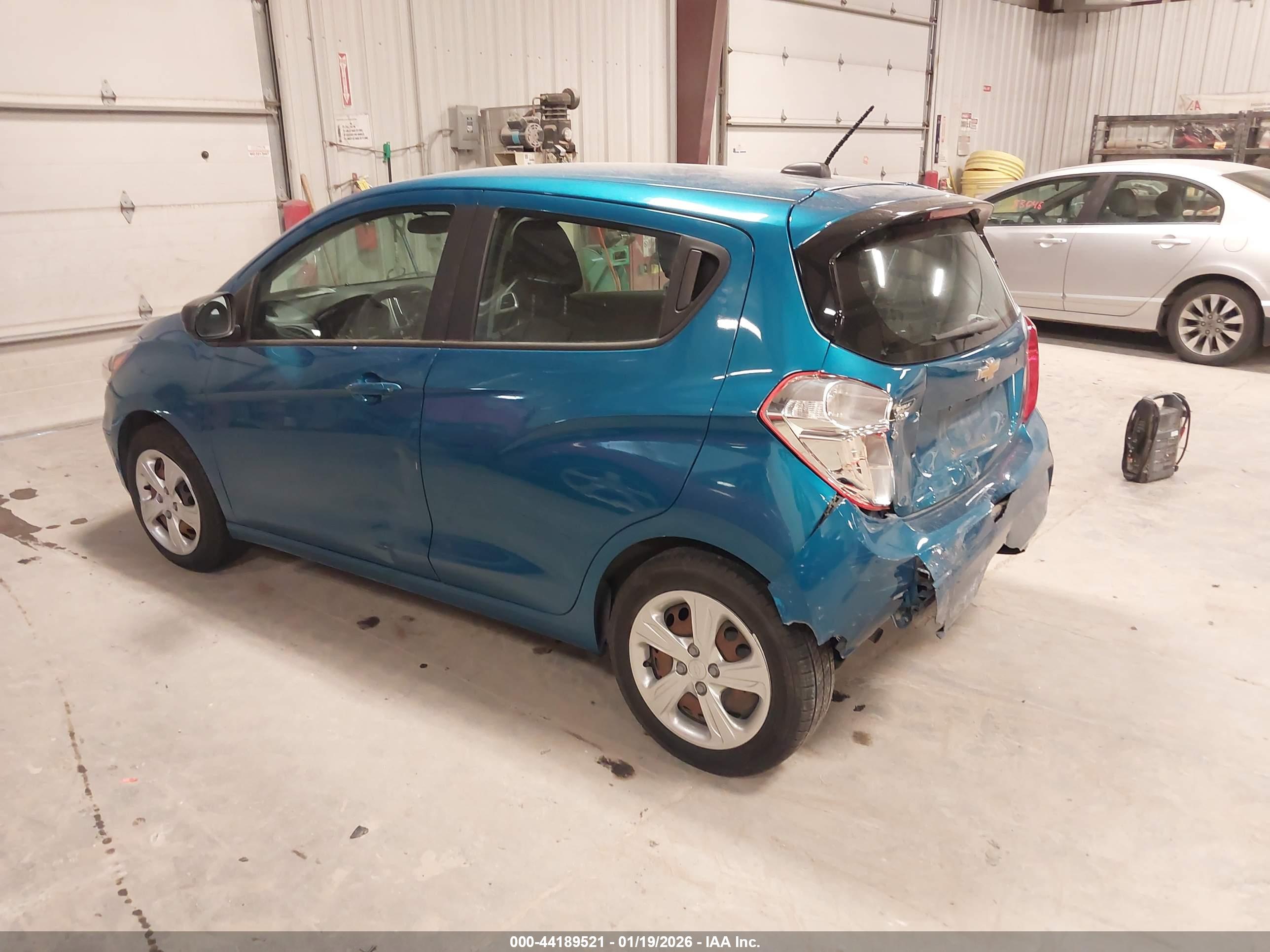 CHEVROLET SPARK image 3