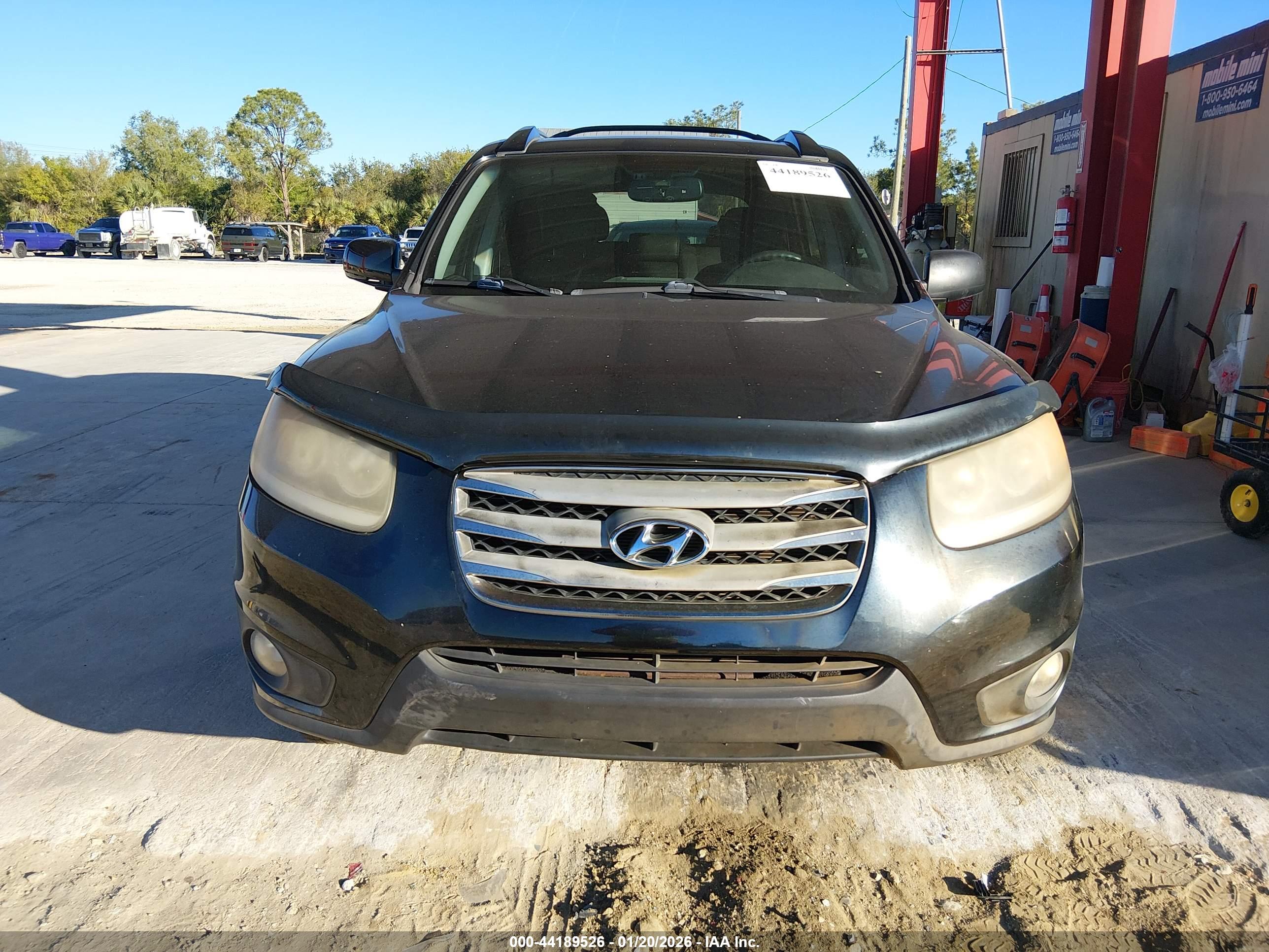 HYUNDAI SANTA image 6
