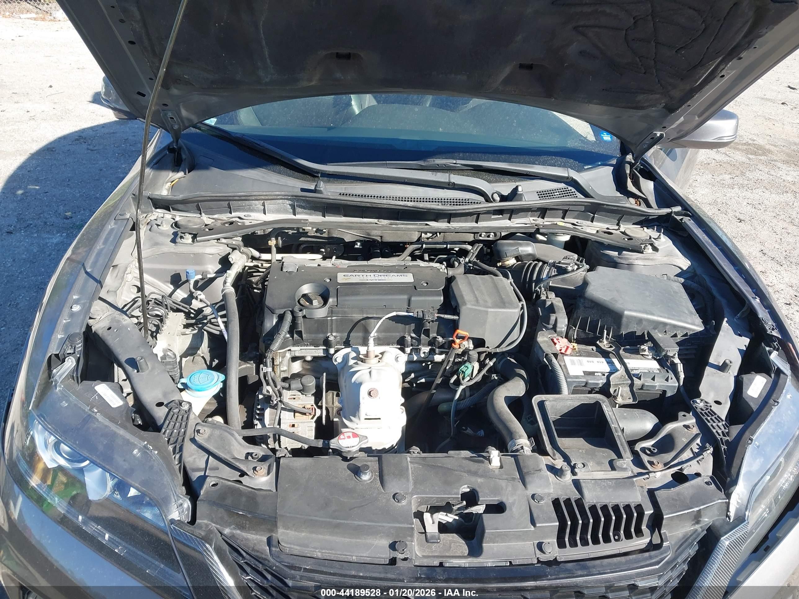 HONDA ACCORD image 10
