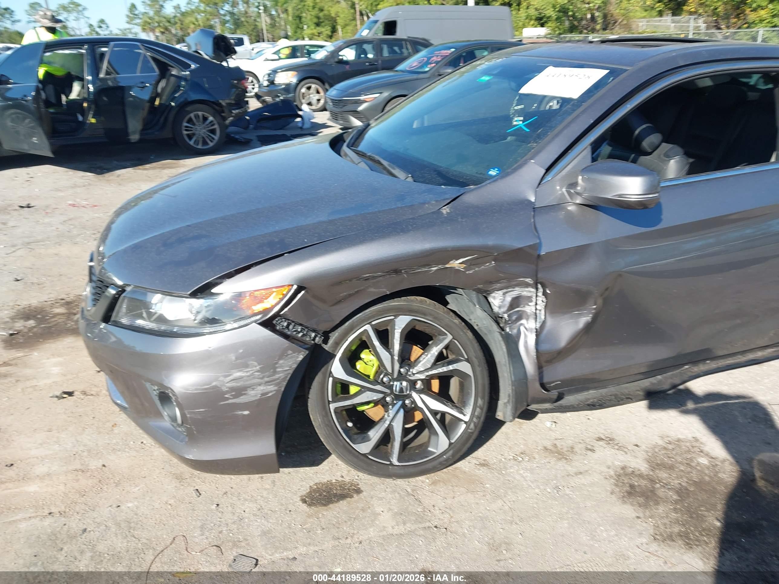 HONDA ACCORD image 6
