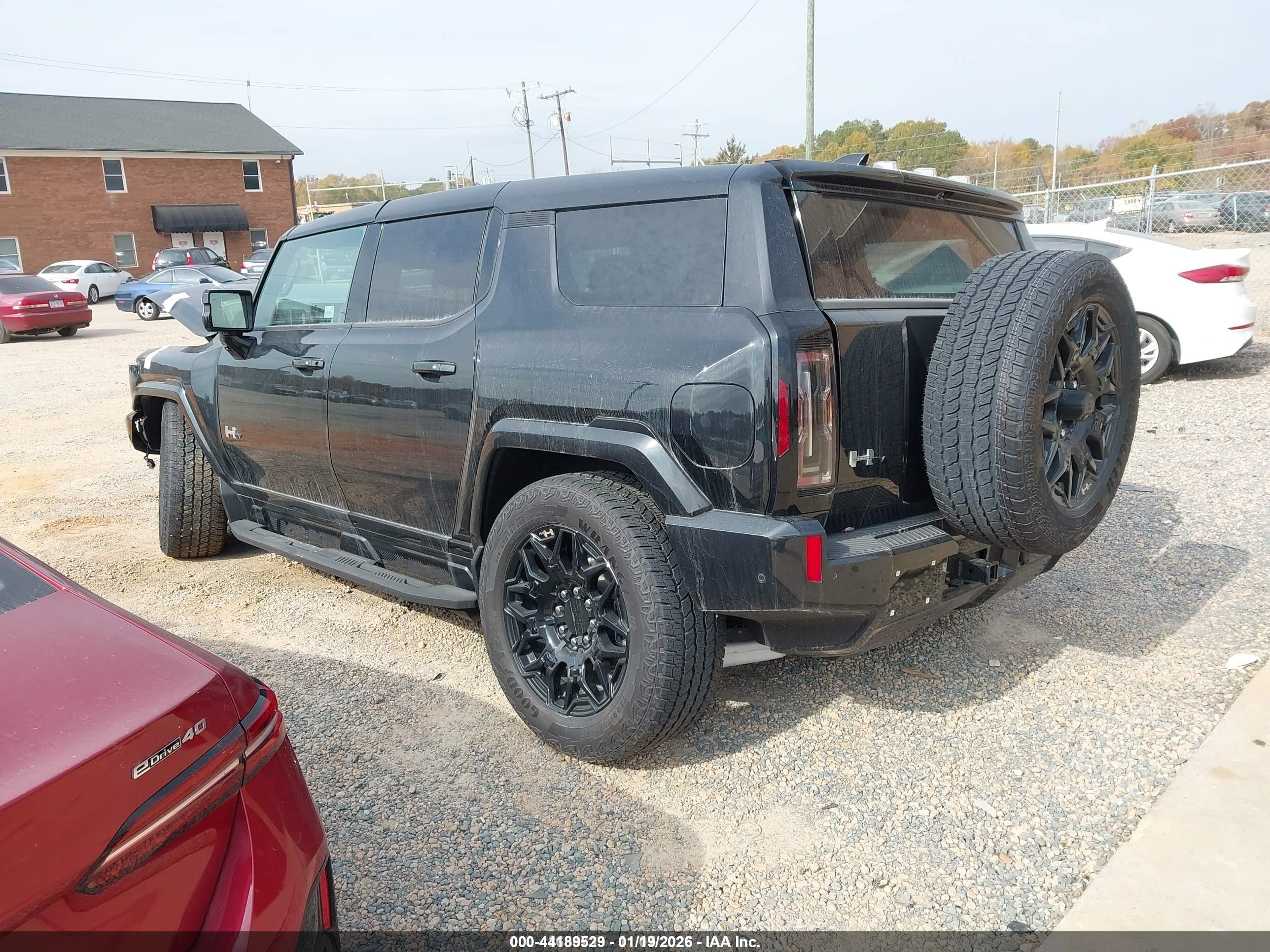 GMC HUMMER image 3
