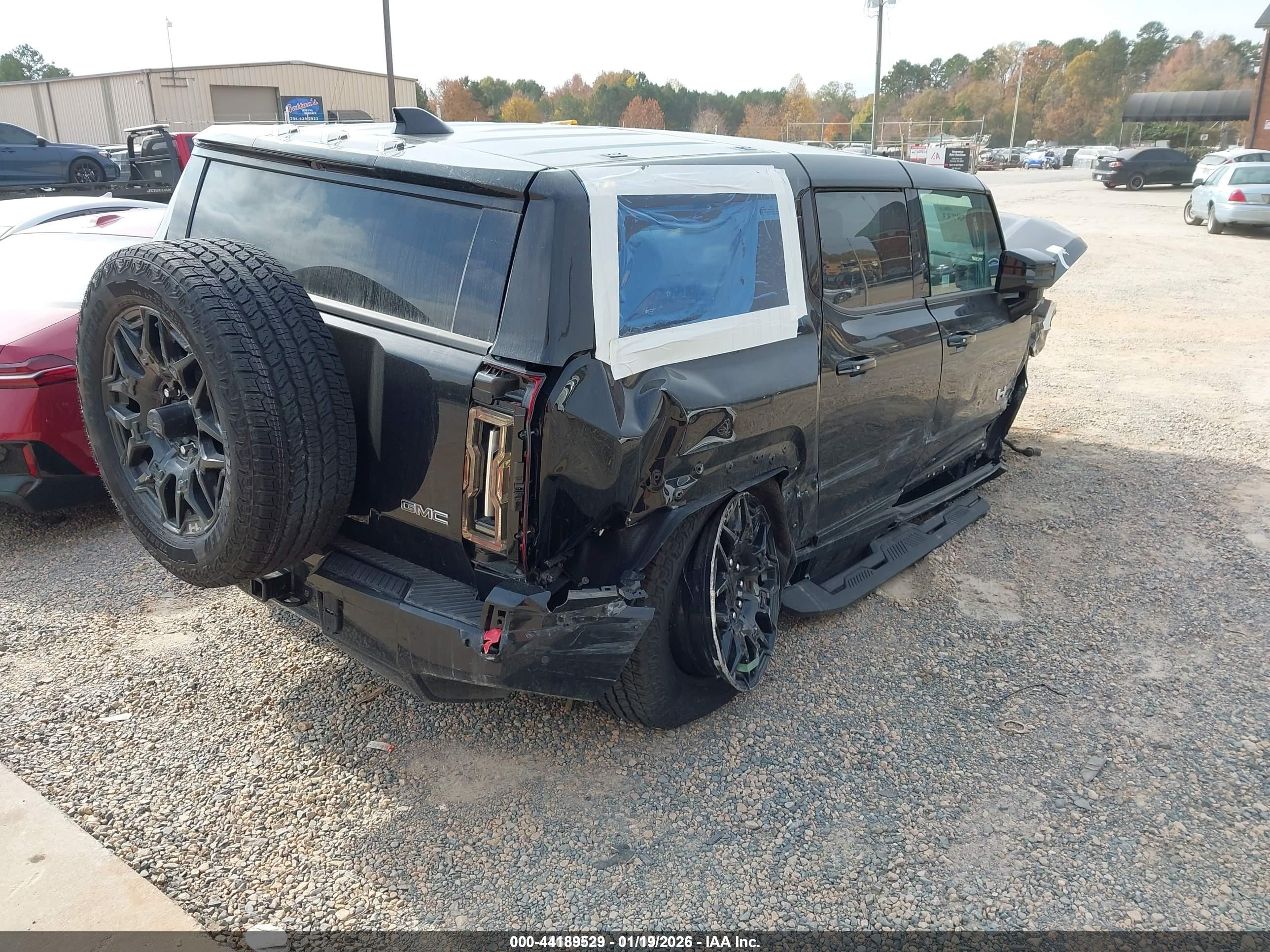 GMC HUMMER image 4