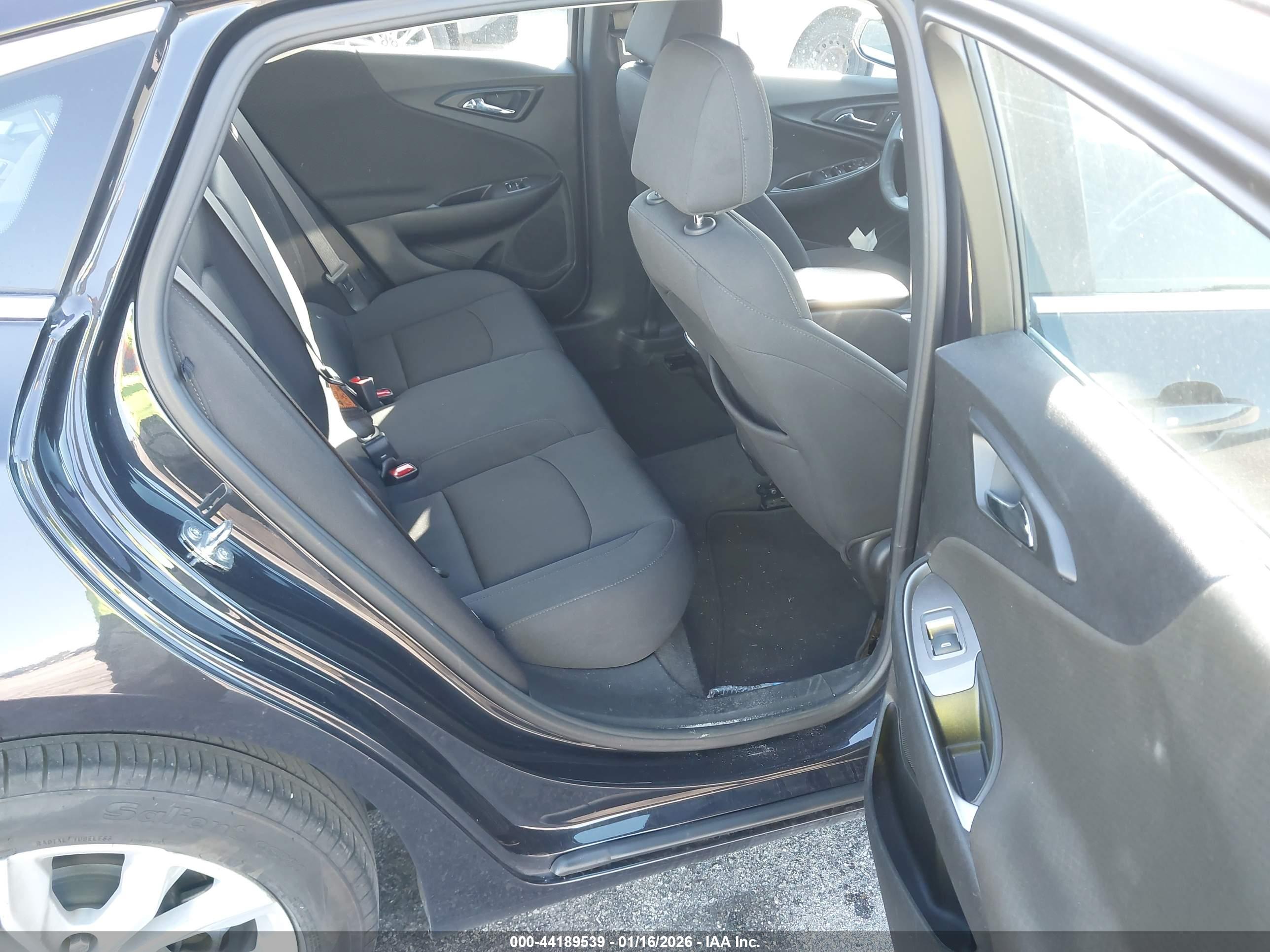 CHEVROLET MALIBU image 8