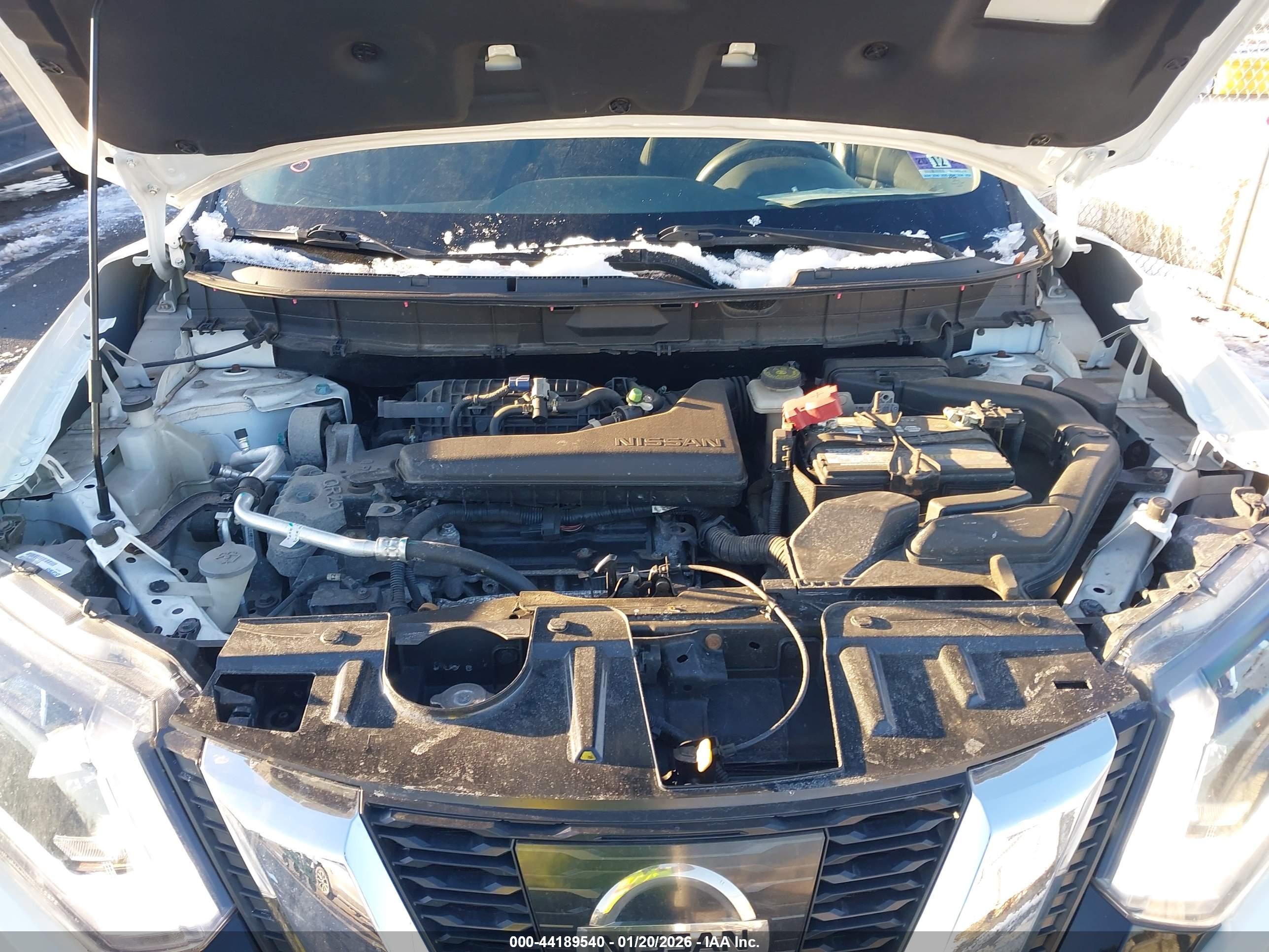 NISSAN ROGUE image 10