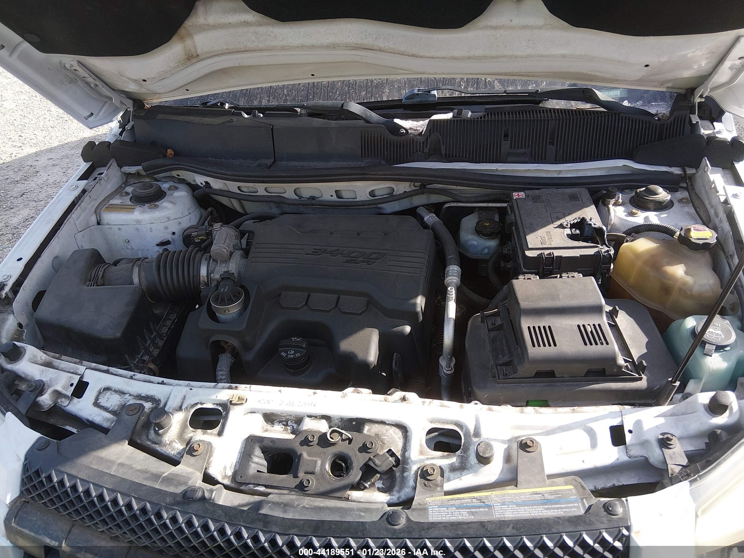 CHEVROLET EQUINOX image 10