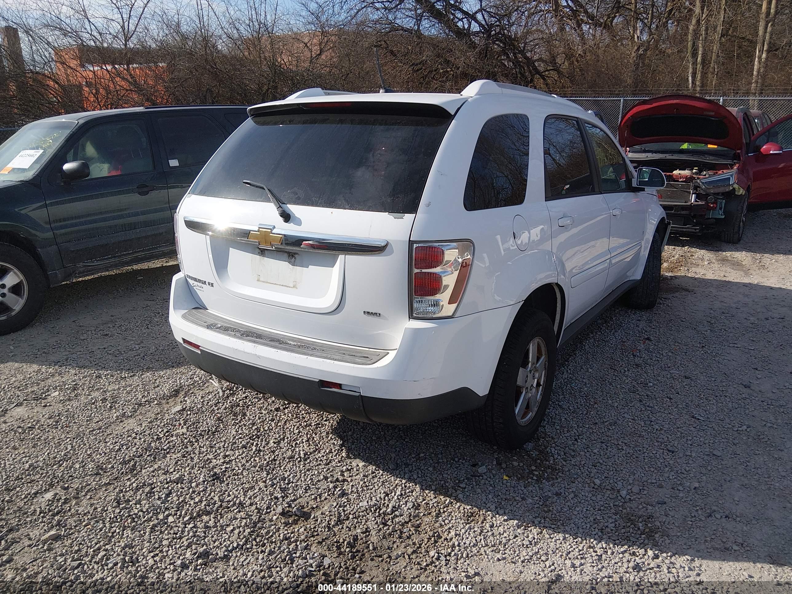 CHEVROLET EQUINOX image 4