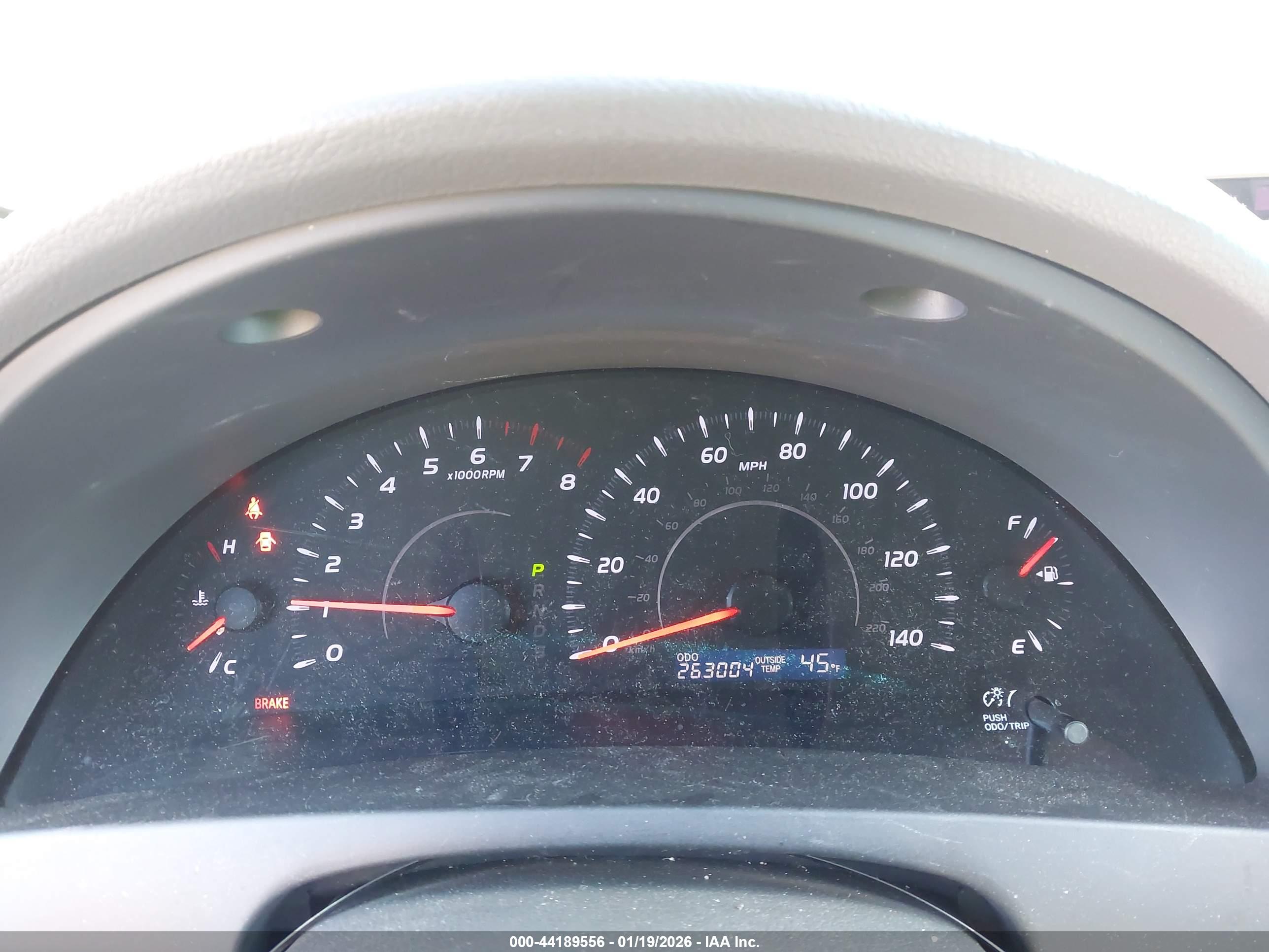 TOYOTA CAMRY image 7