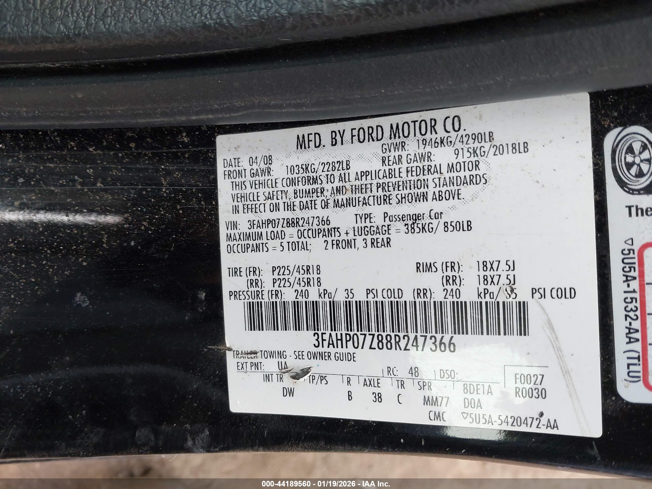 FORD FUSION image 9