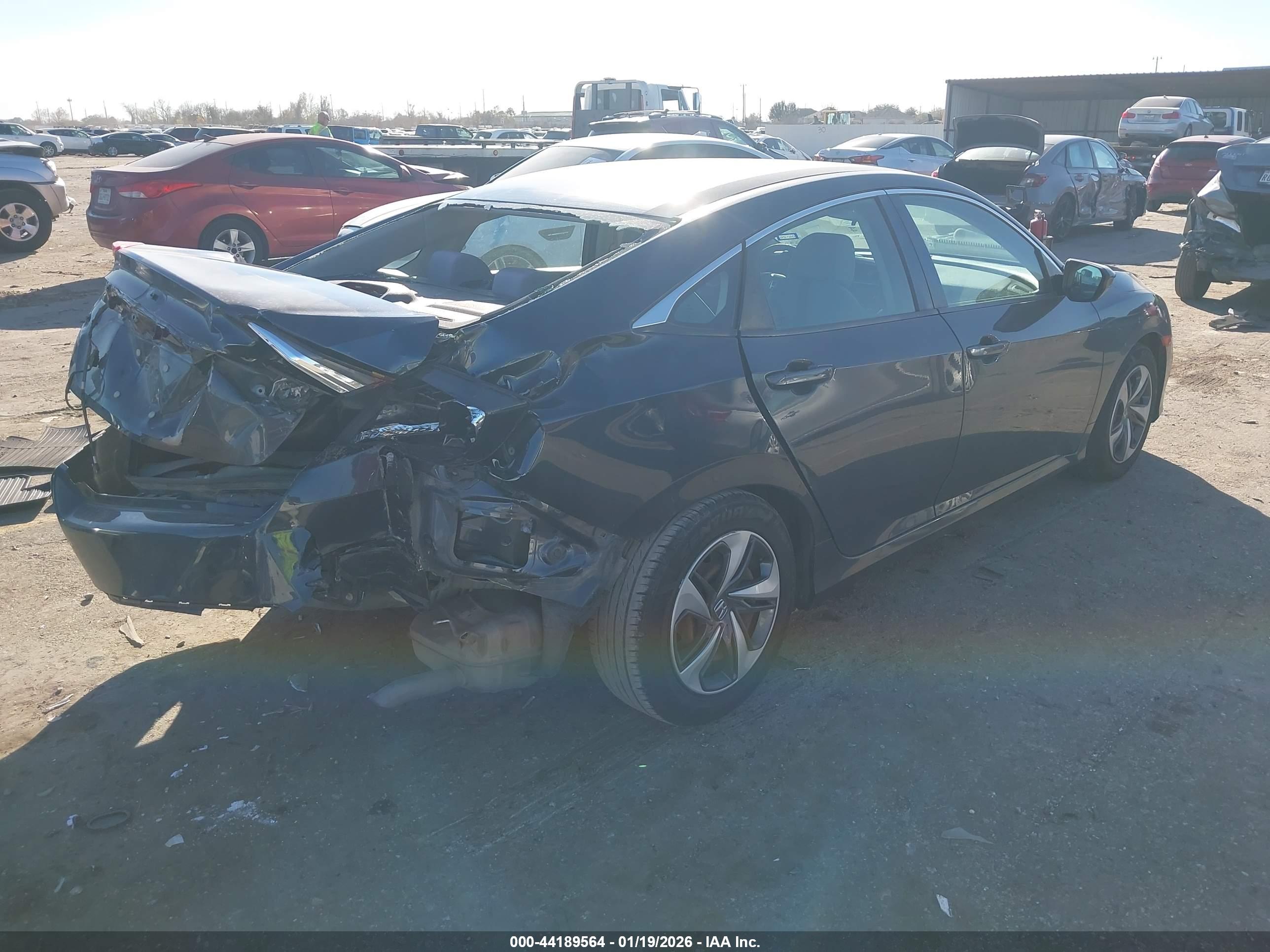 HONDA CIVIC image 4