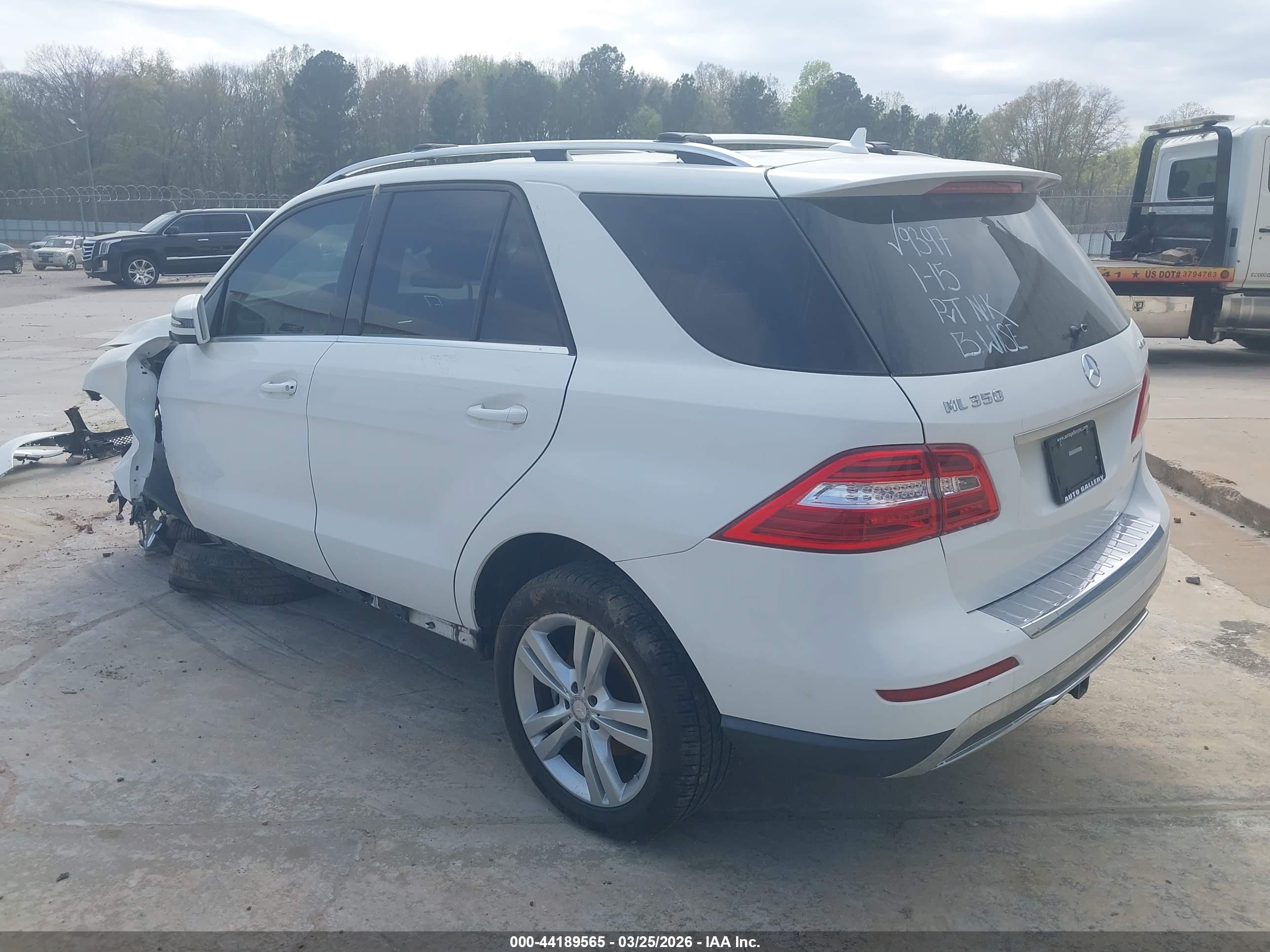 MERCEDES-BENZ ML image 3