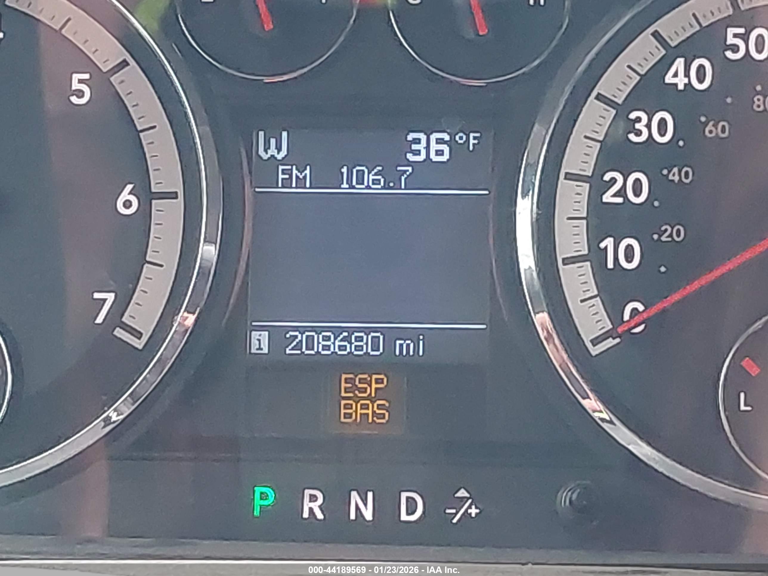 DODGE RAM image 7