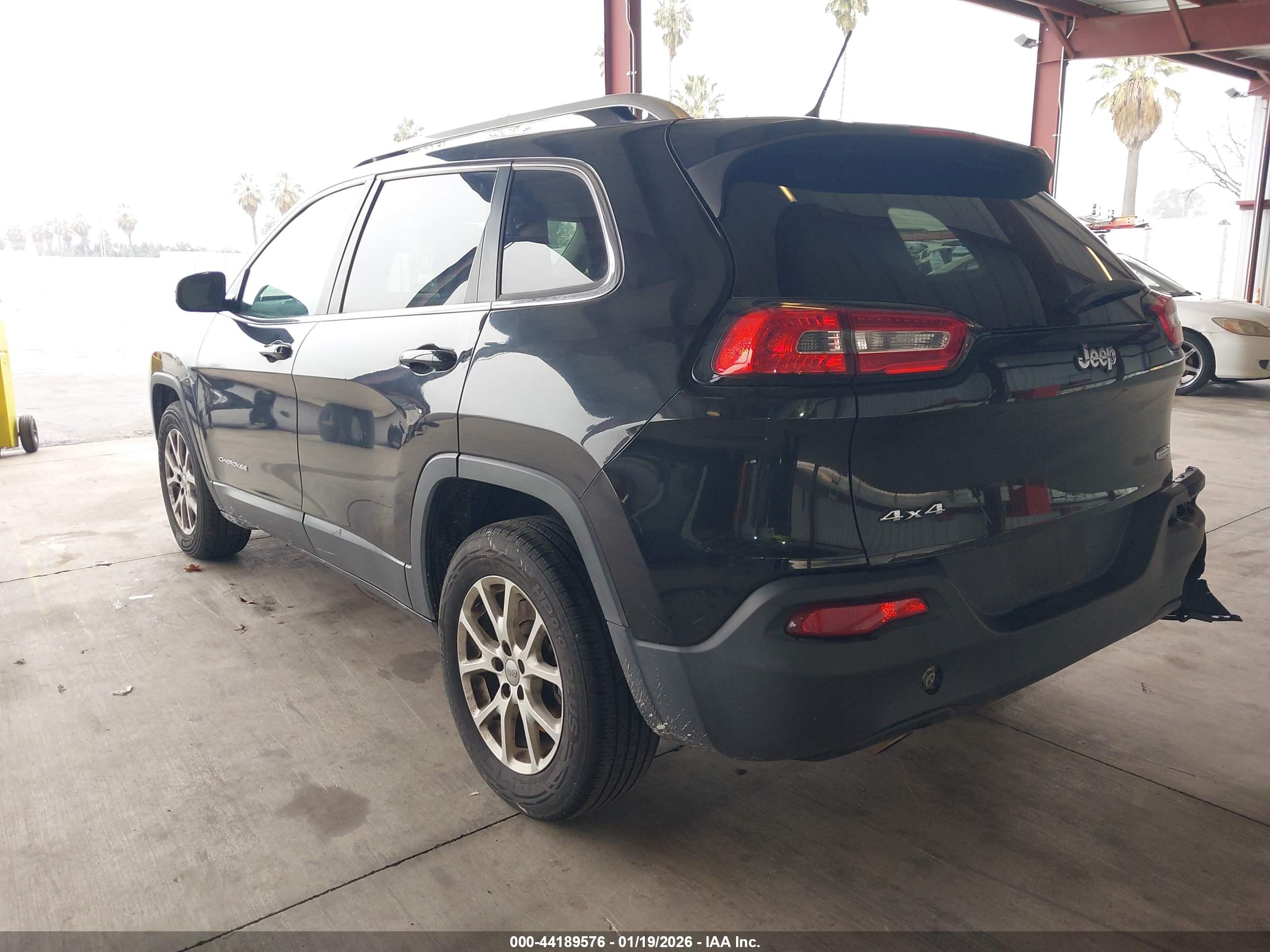 JEEP CHEROKEE image 3