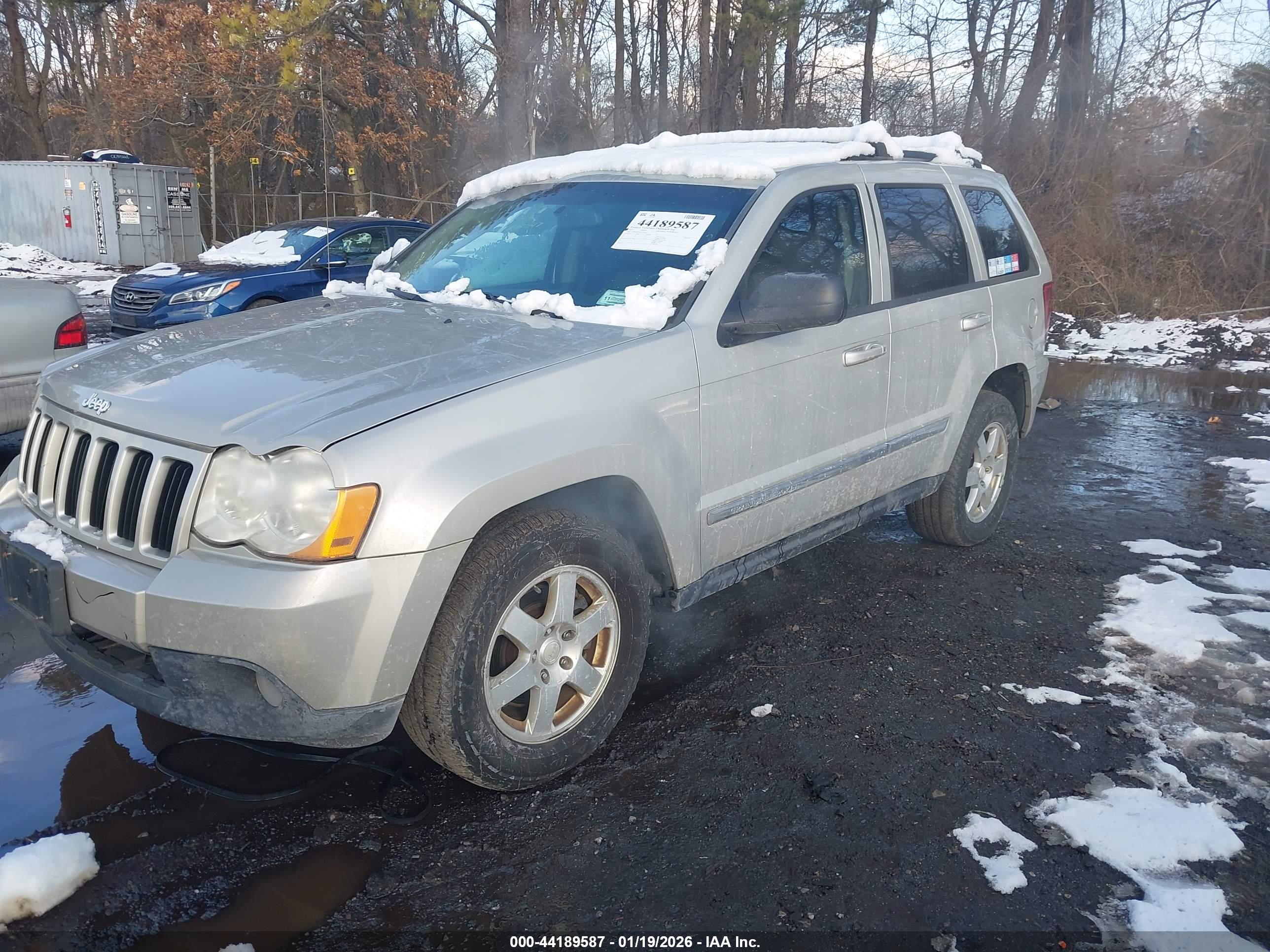 JEEP GRAND image 2