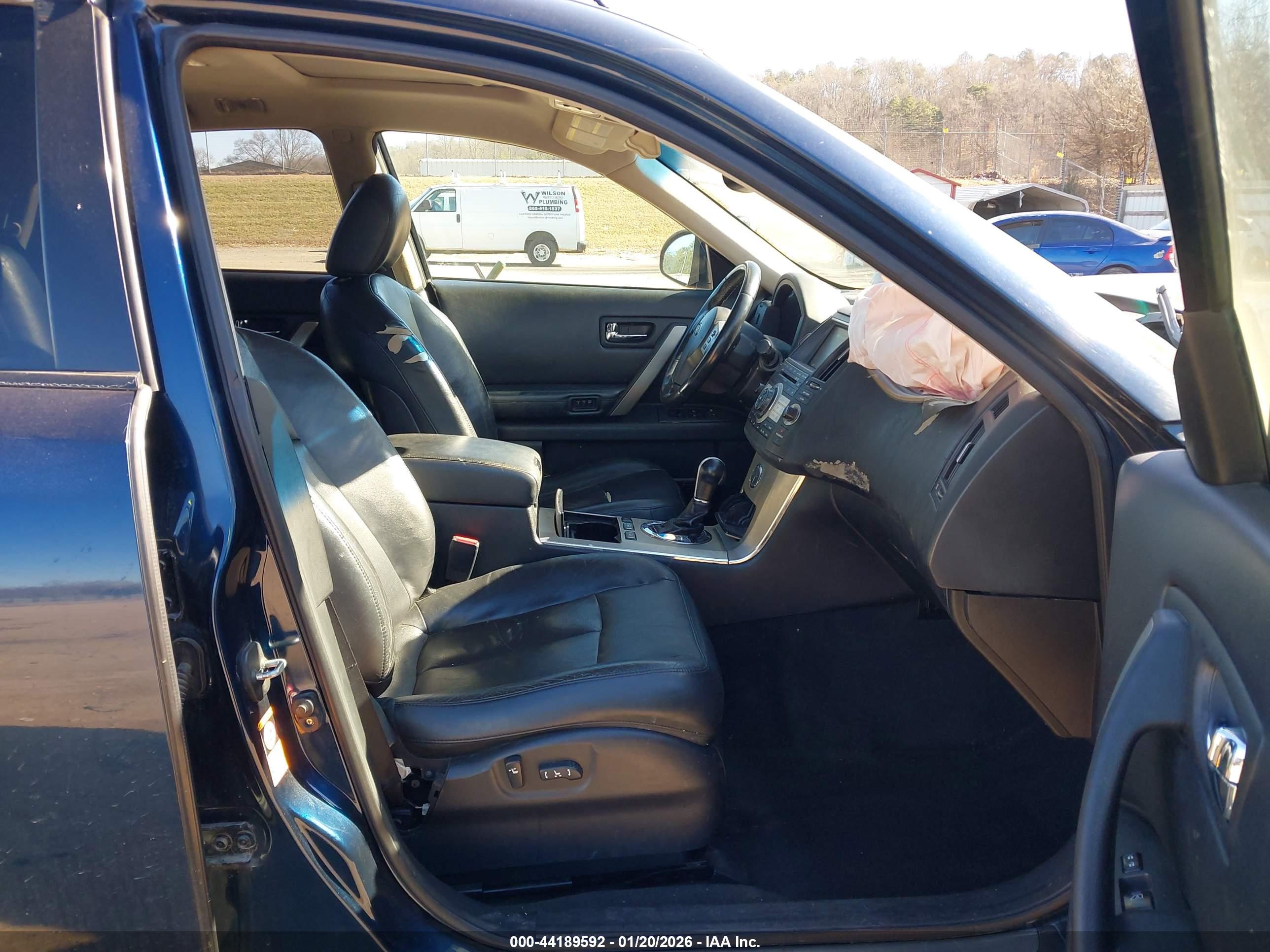 INFINITI FX35 image 5