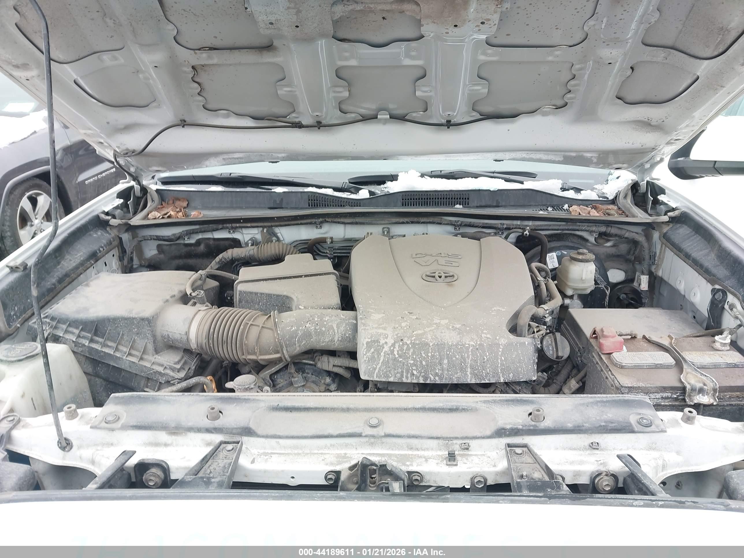 TOYOTA TACOMA image 10
