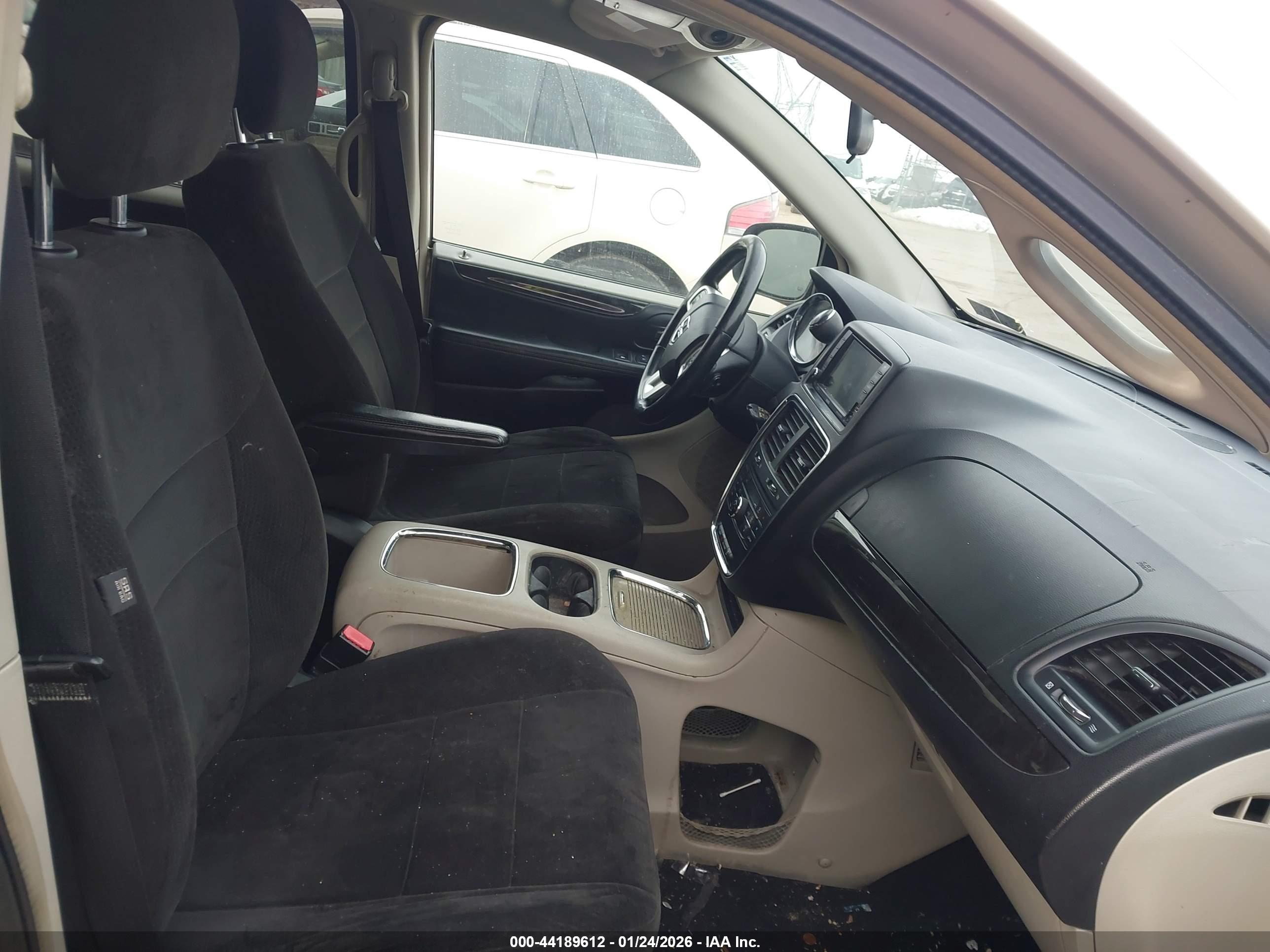 DODGE GRAND image 5