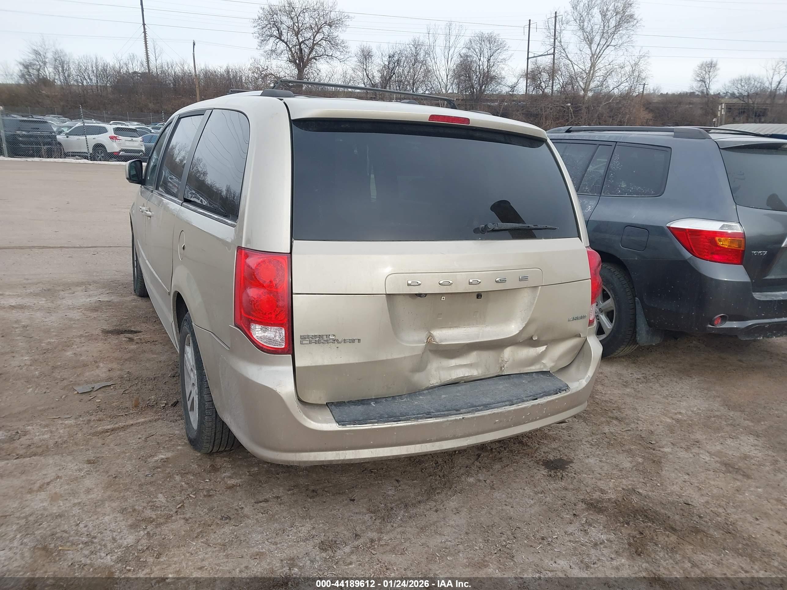 DODGE GRAND image 6