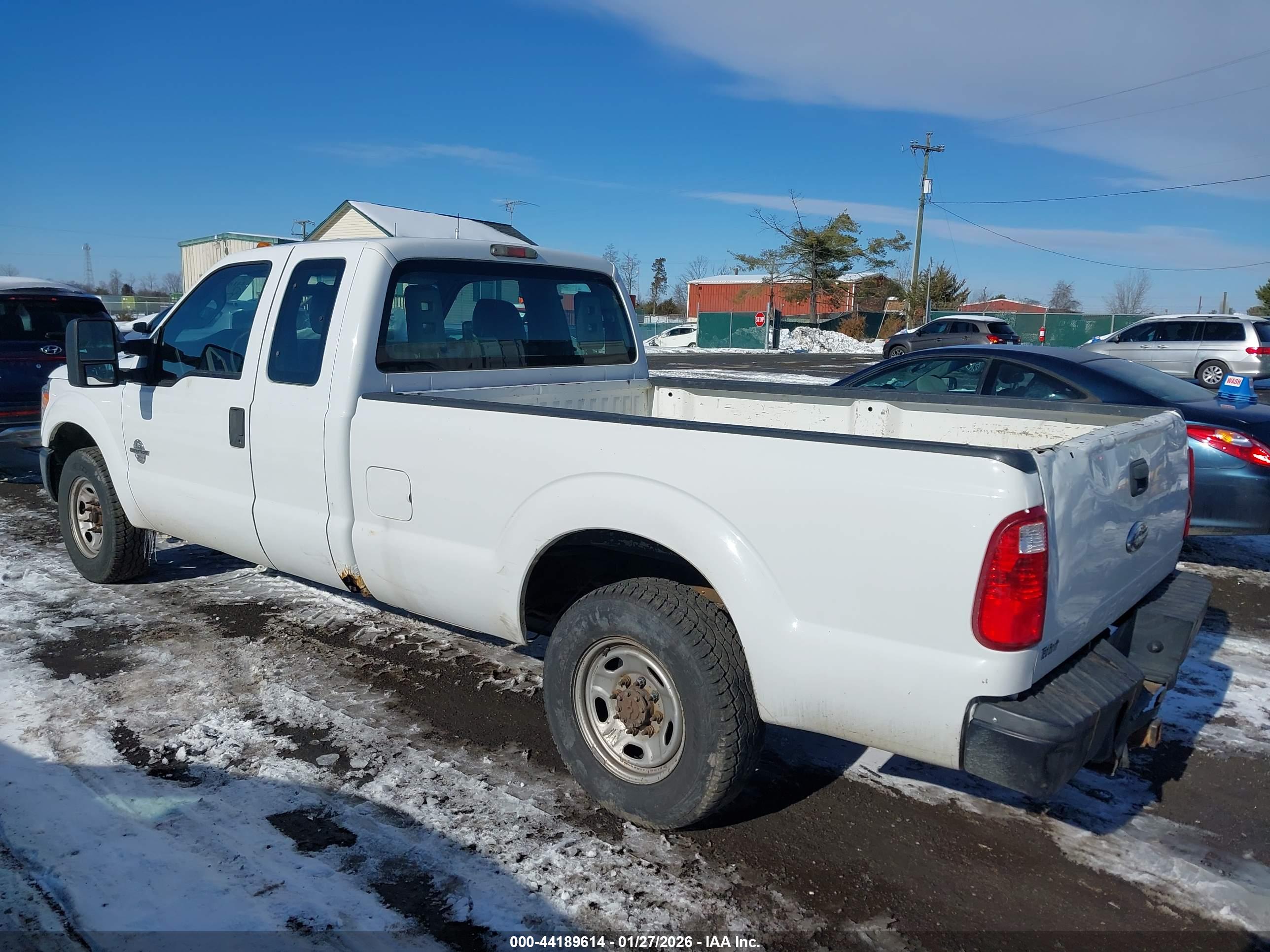 FORD F-350 image 3