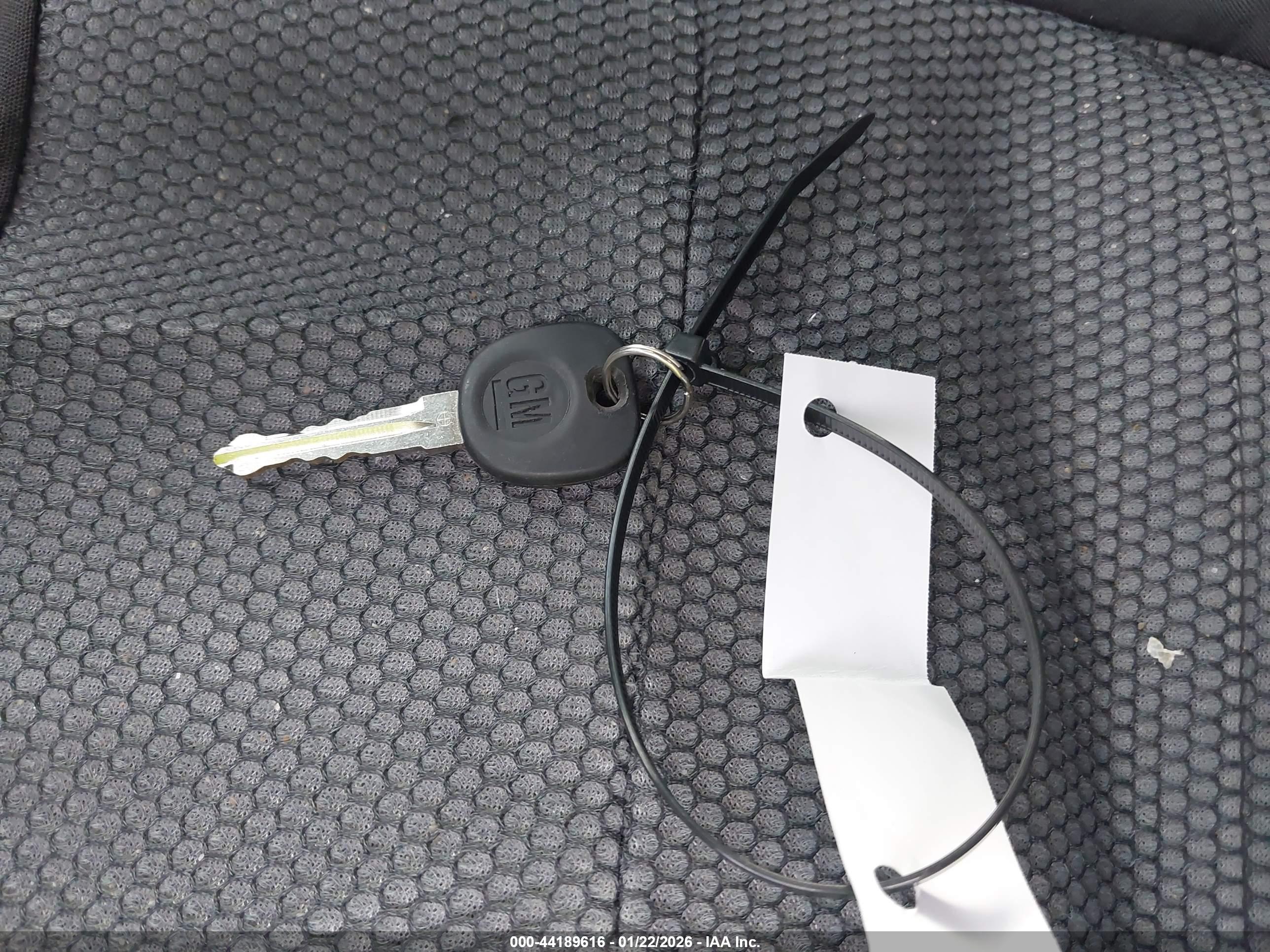 GMC SIERRA image 11