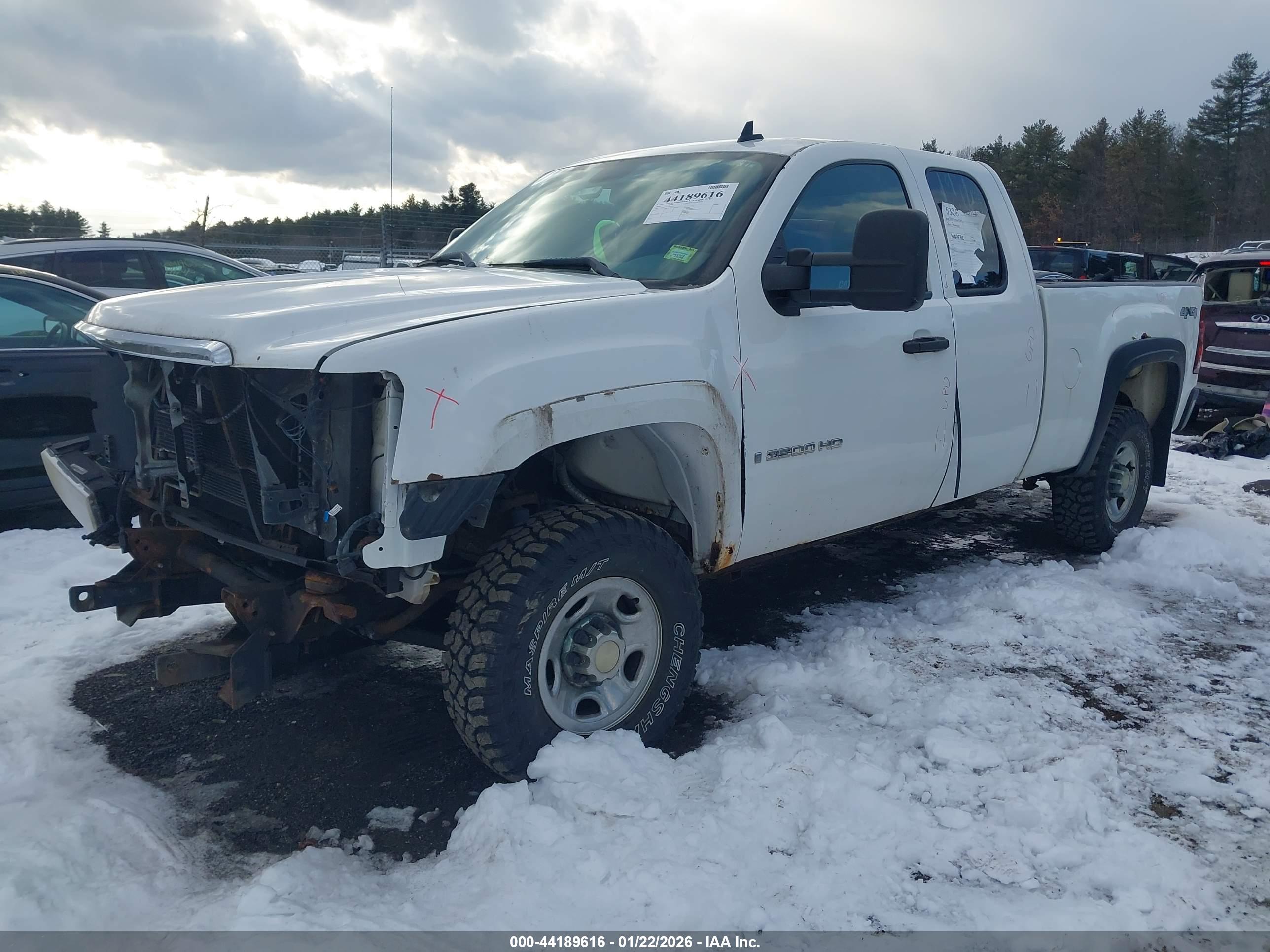 GMC SIERRA image 2