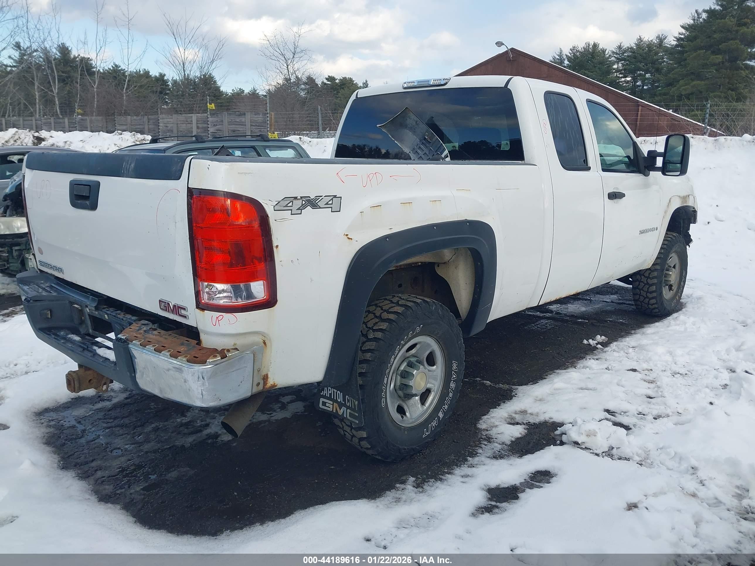 GMC SIERRA image 4