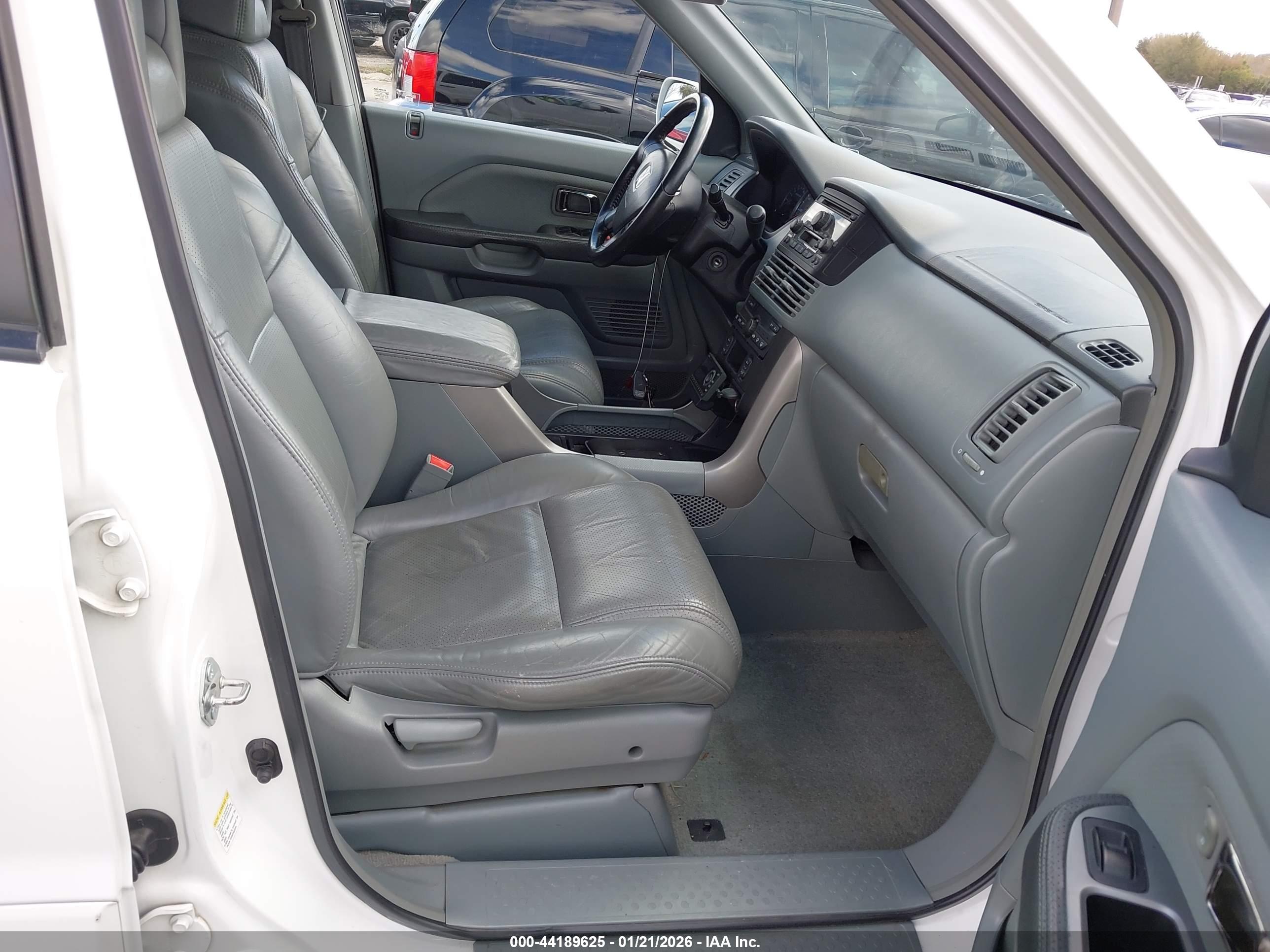 HONDA PILOT image 5