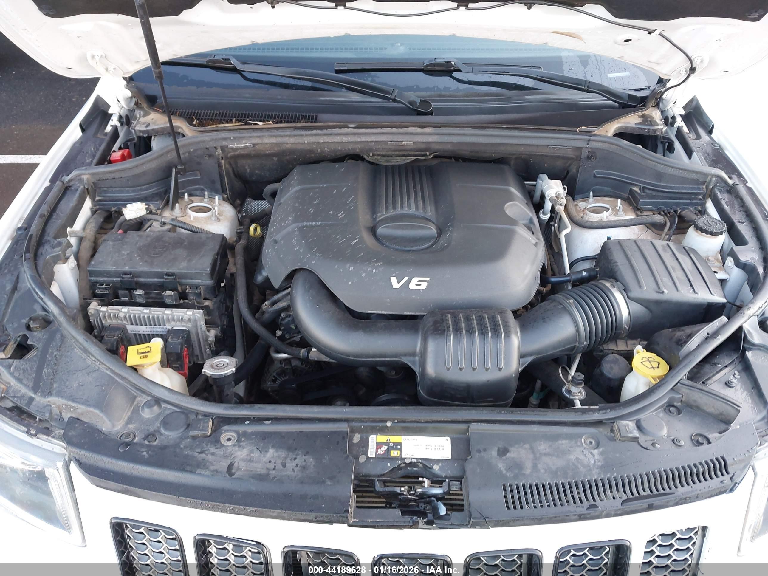 JEEP GRAND image 10