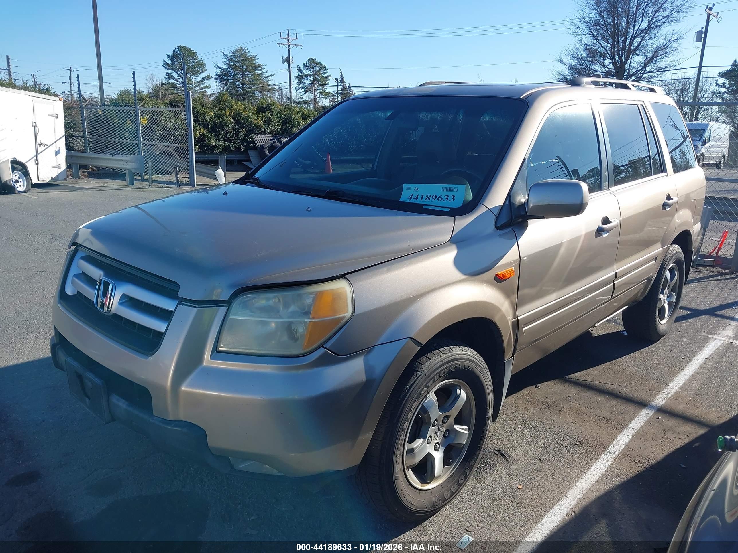 HONDA PILOT image 2