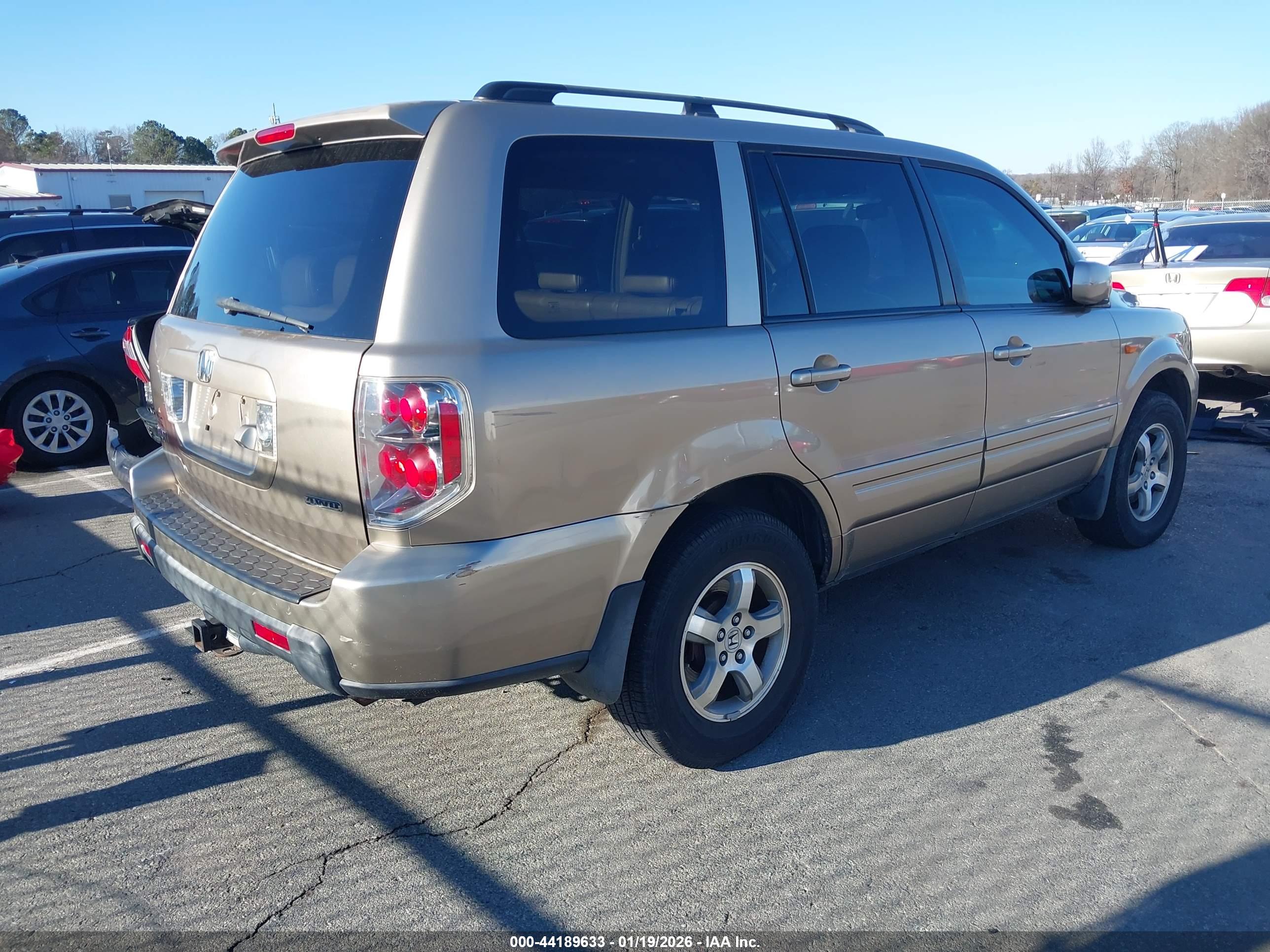 HONDA PILOT image 4