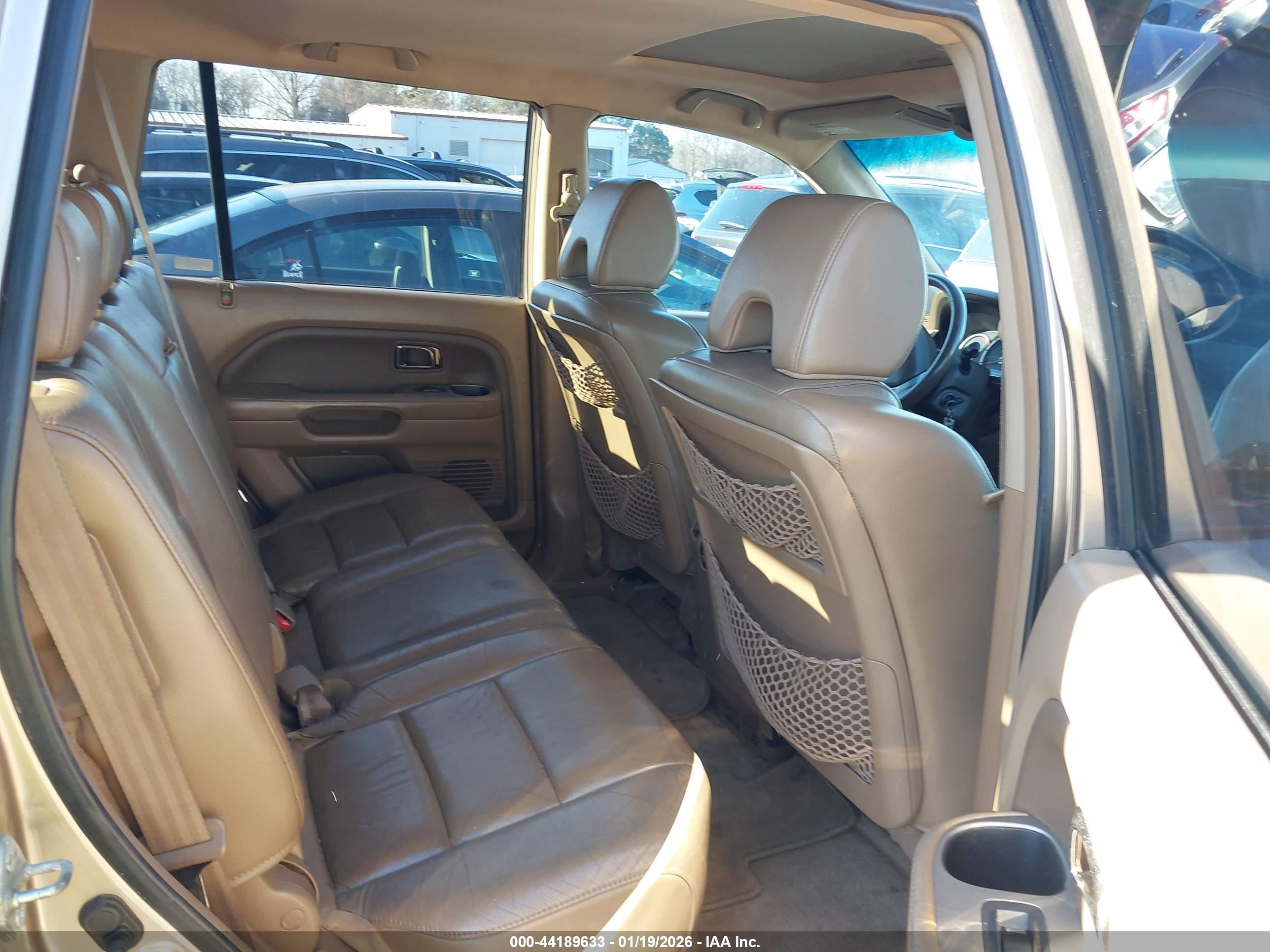 HONDA PILOT image 8