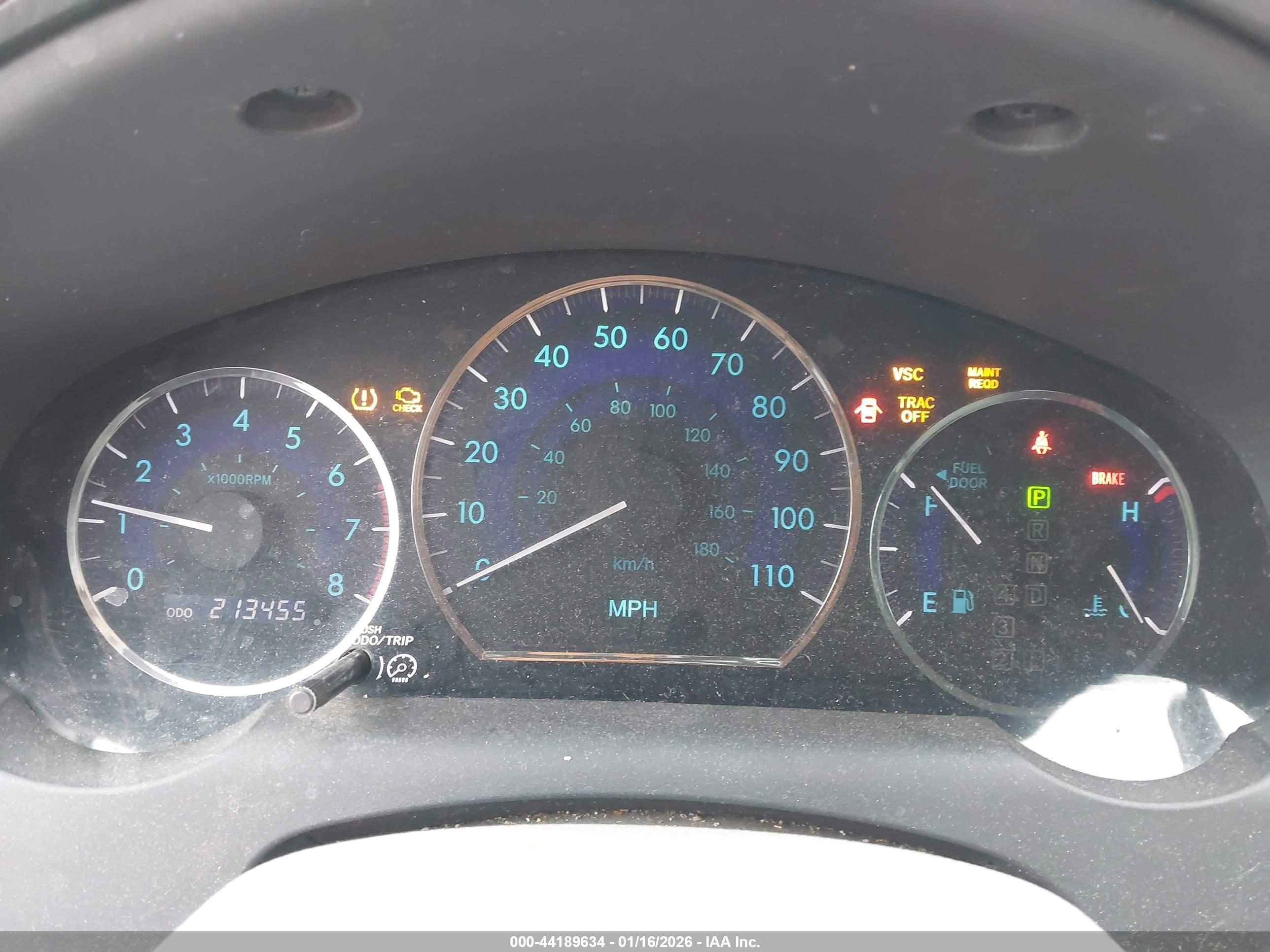 TOYOTA SIENNA image 7