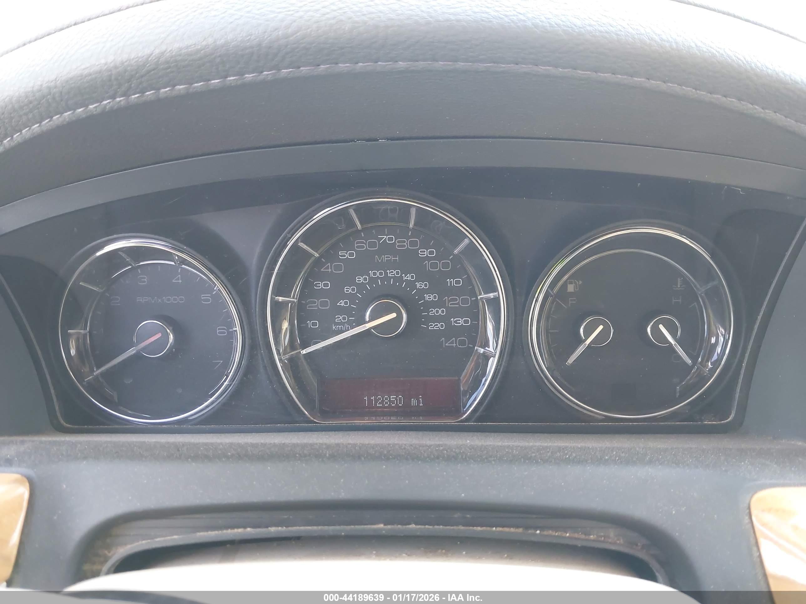 LINCOLN MKS image 7