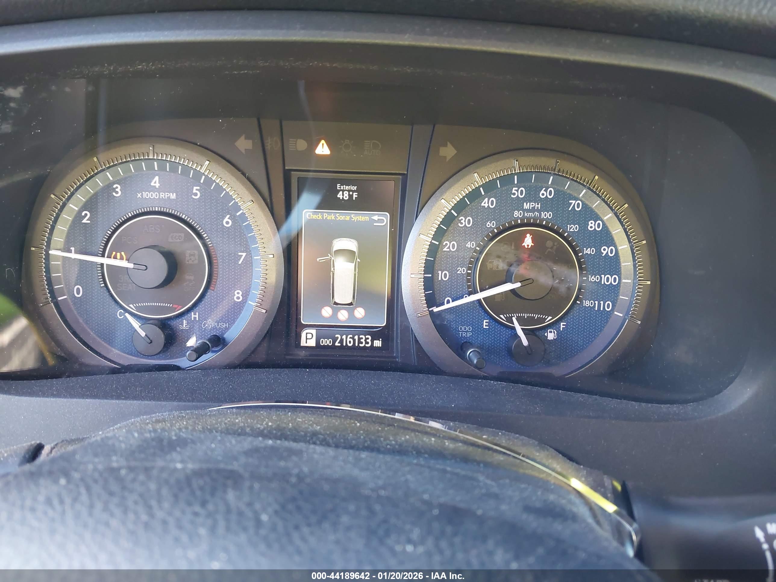 TOYOTA SIENNA image 7