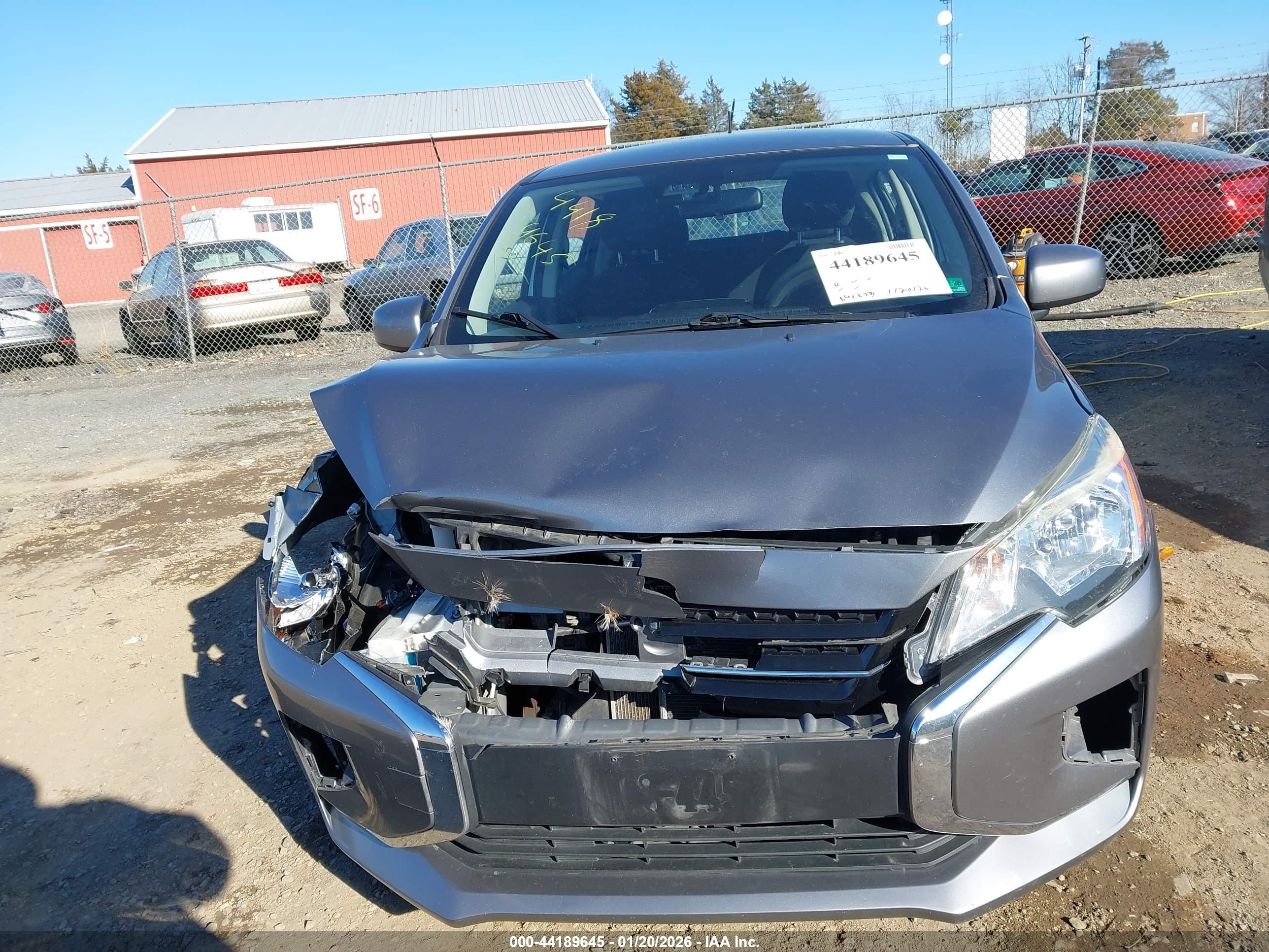 MITSUBISHI MIRAGE image 6