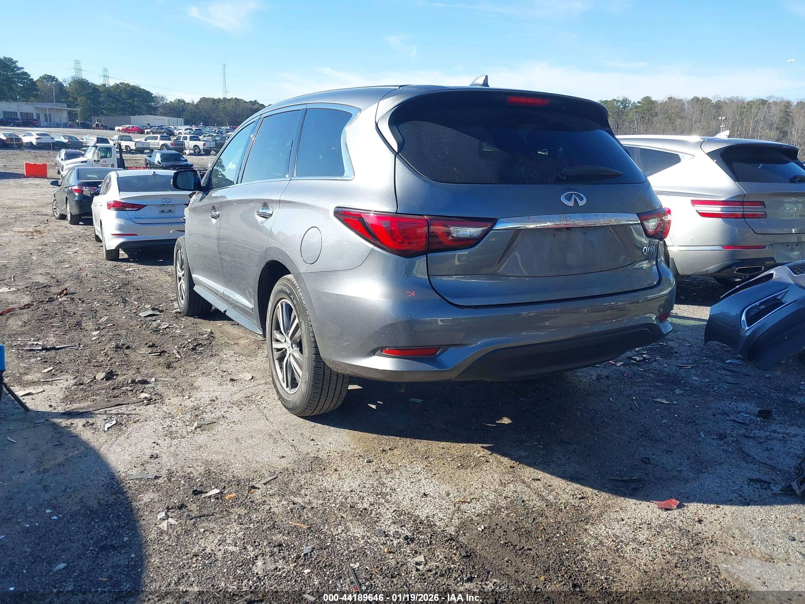 INFINITI QX60 image 3