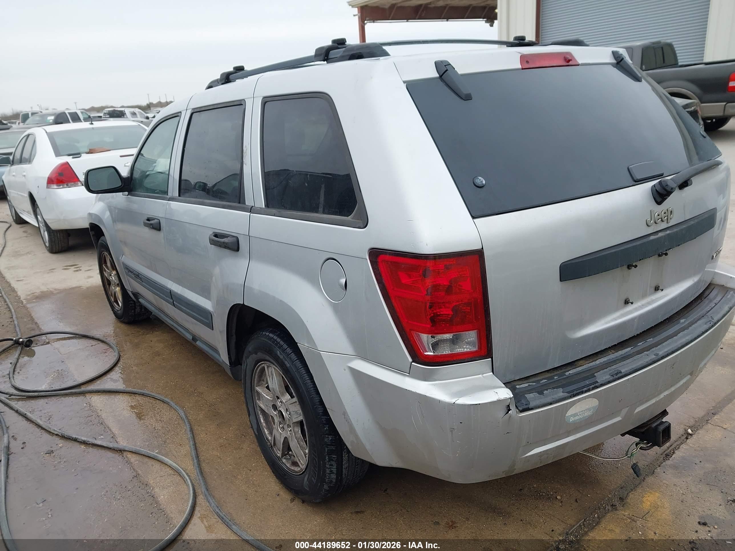 JEEP GRAND image 3