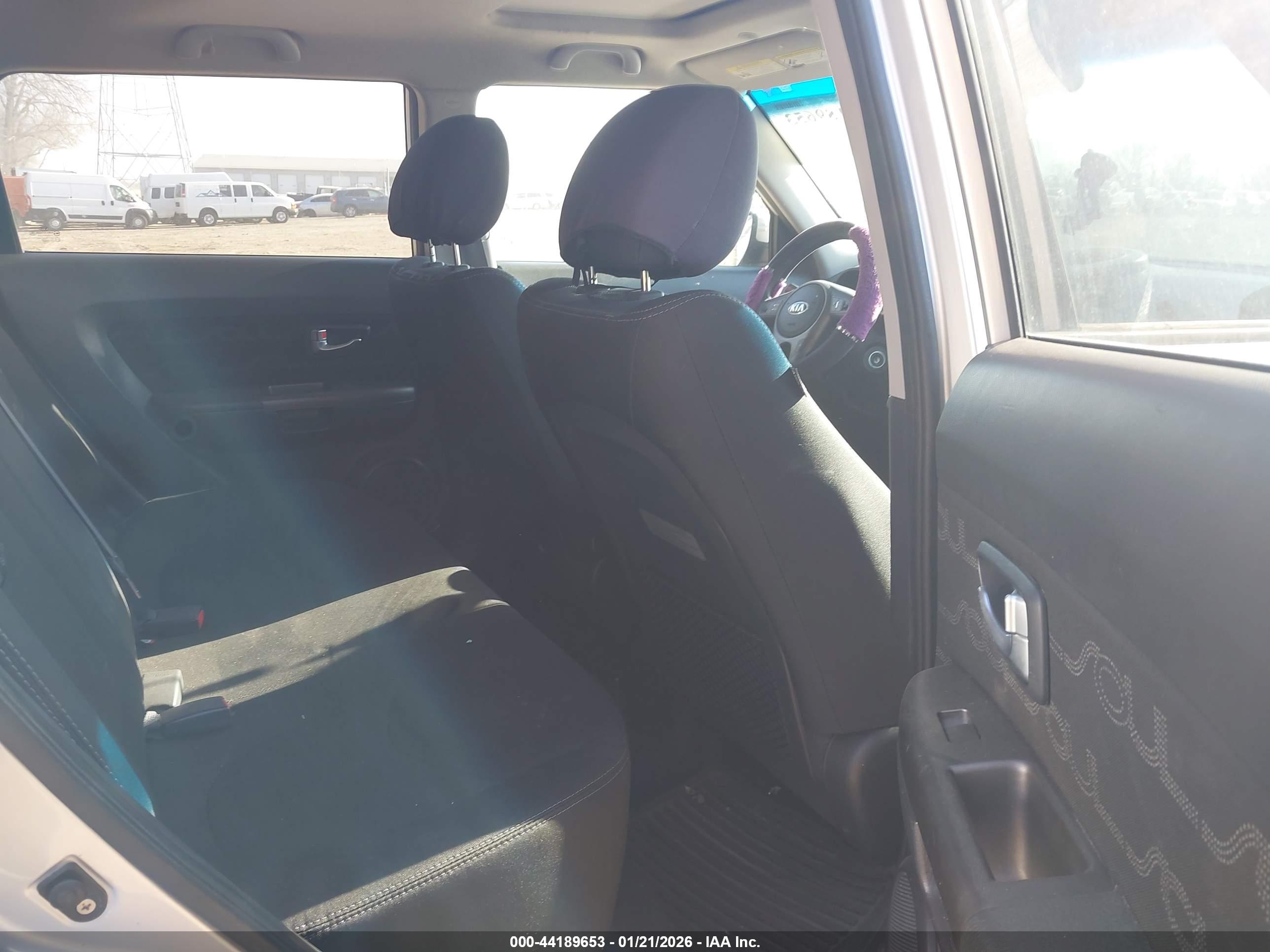 KIA SOUL image 8