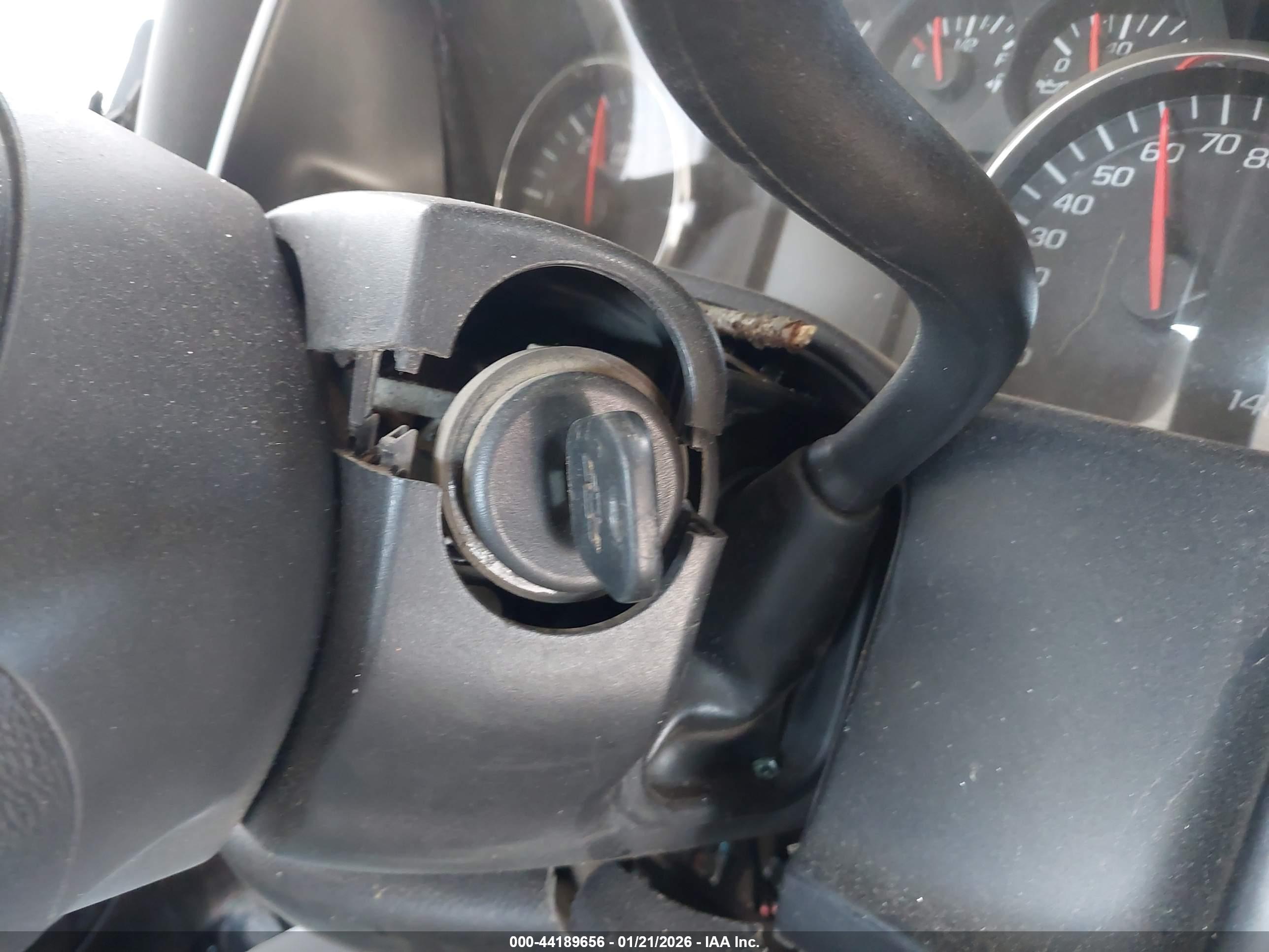 CHEVROLET SILVERADO image 11