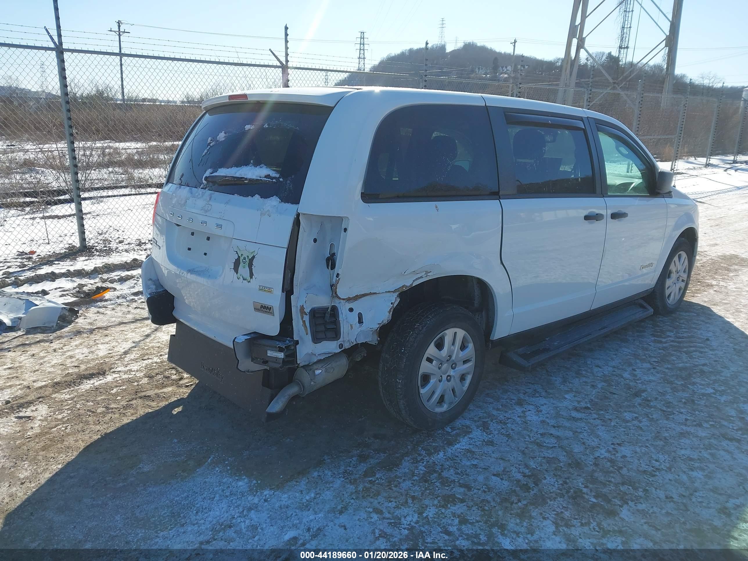 DODGE GRAND image 4