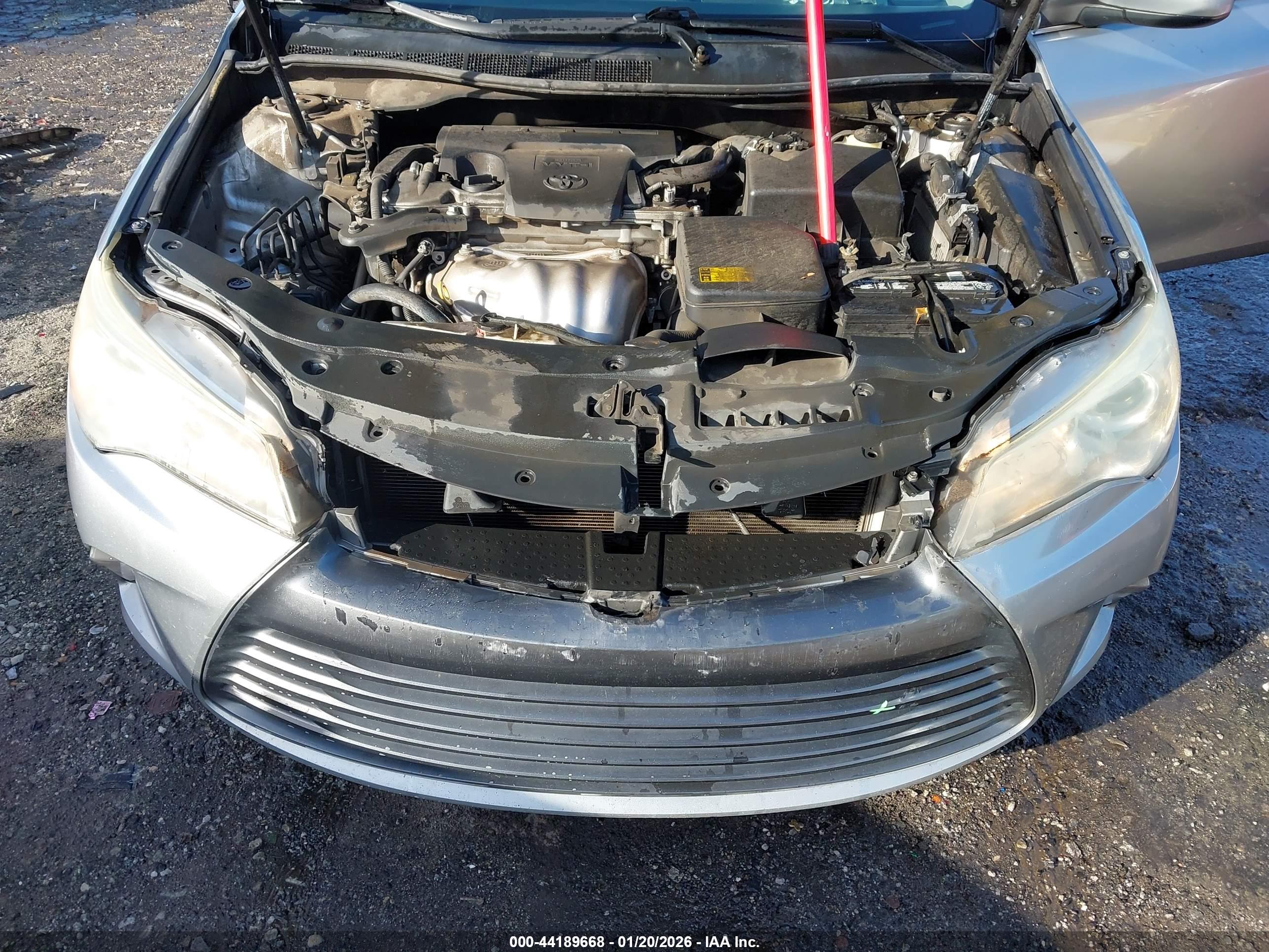 TOYOTA CAMRY image 10