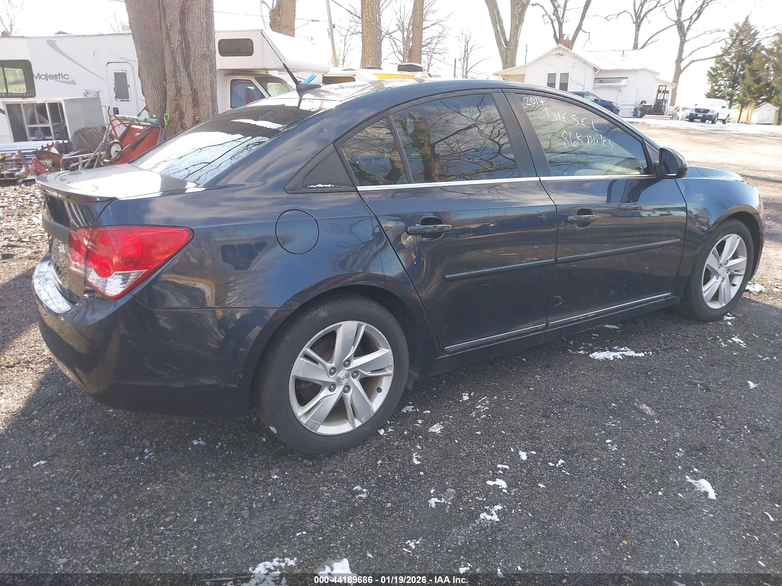 CHEVROLET CRUZE image 4